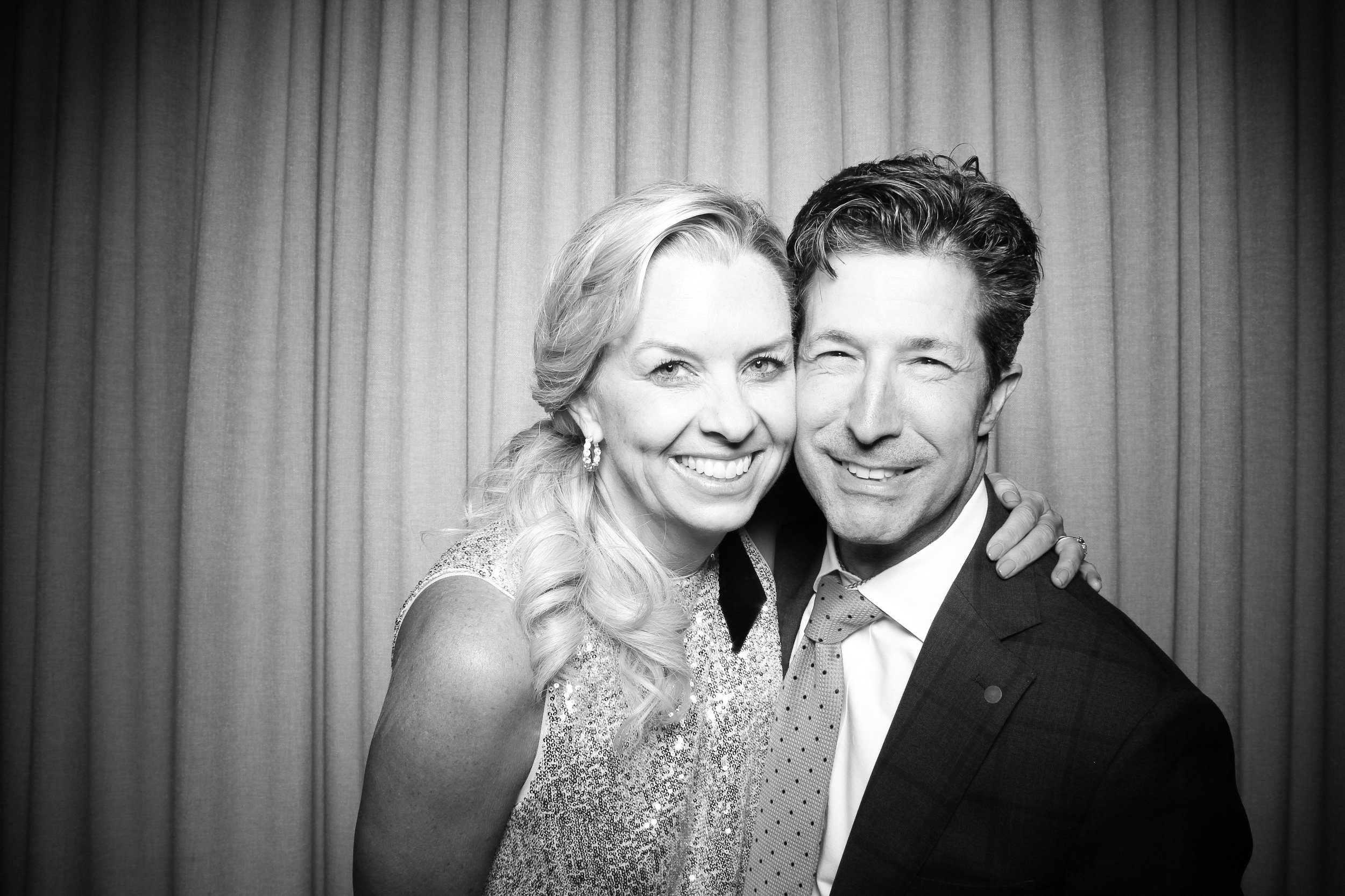 Wellsley_Chicago_Gala_Gatsby_Photo_Booth_012.jpg