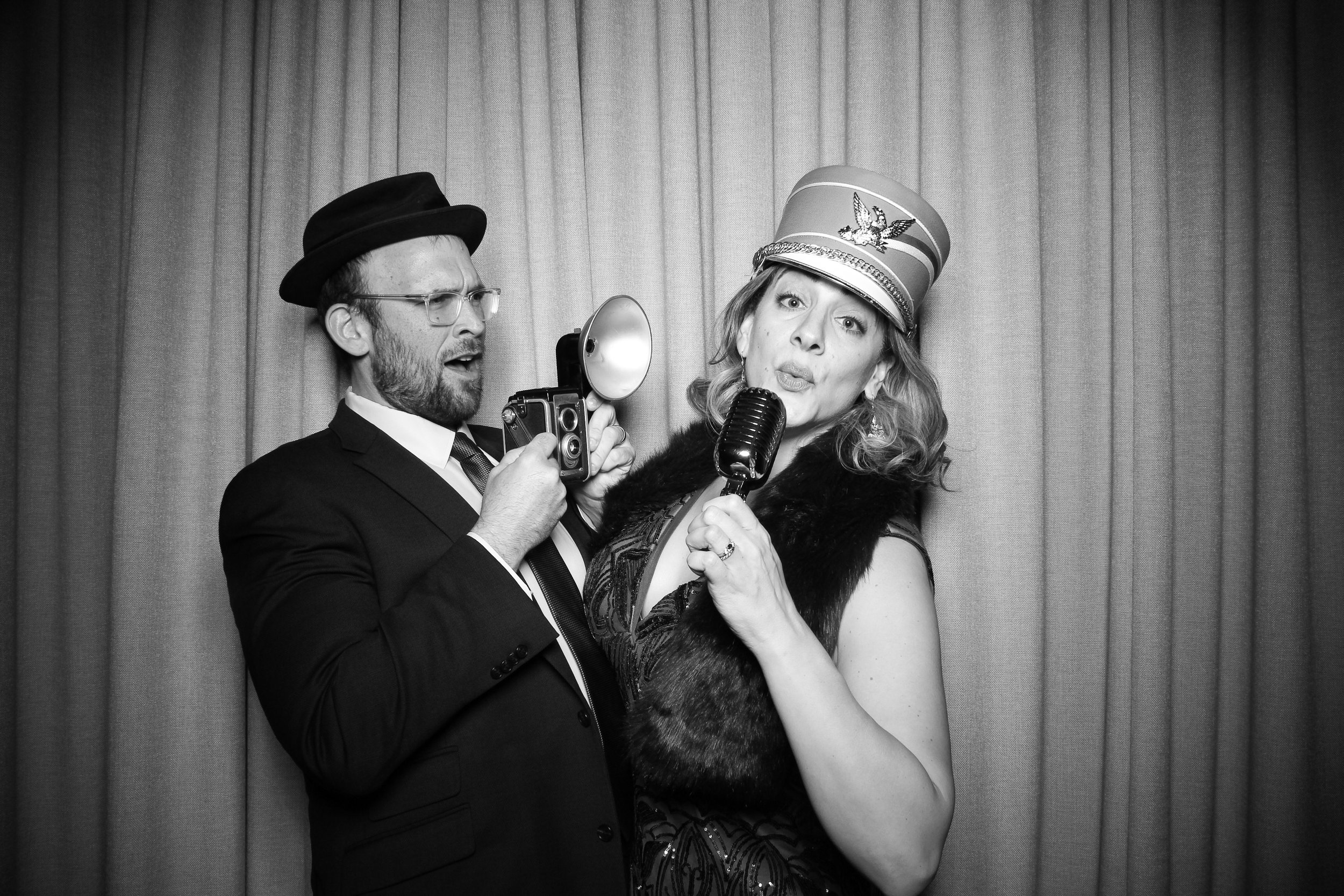 Wellsley_Chicago_Gala_Gatsby_Photo_Booth_013.jpg