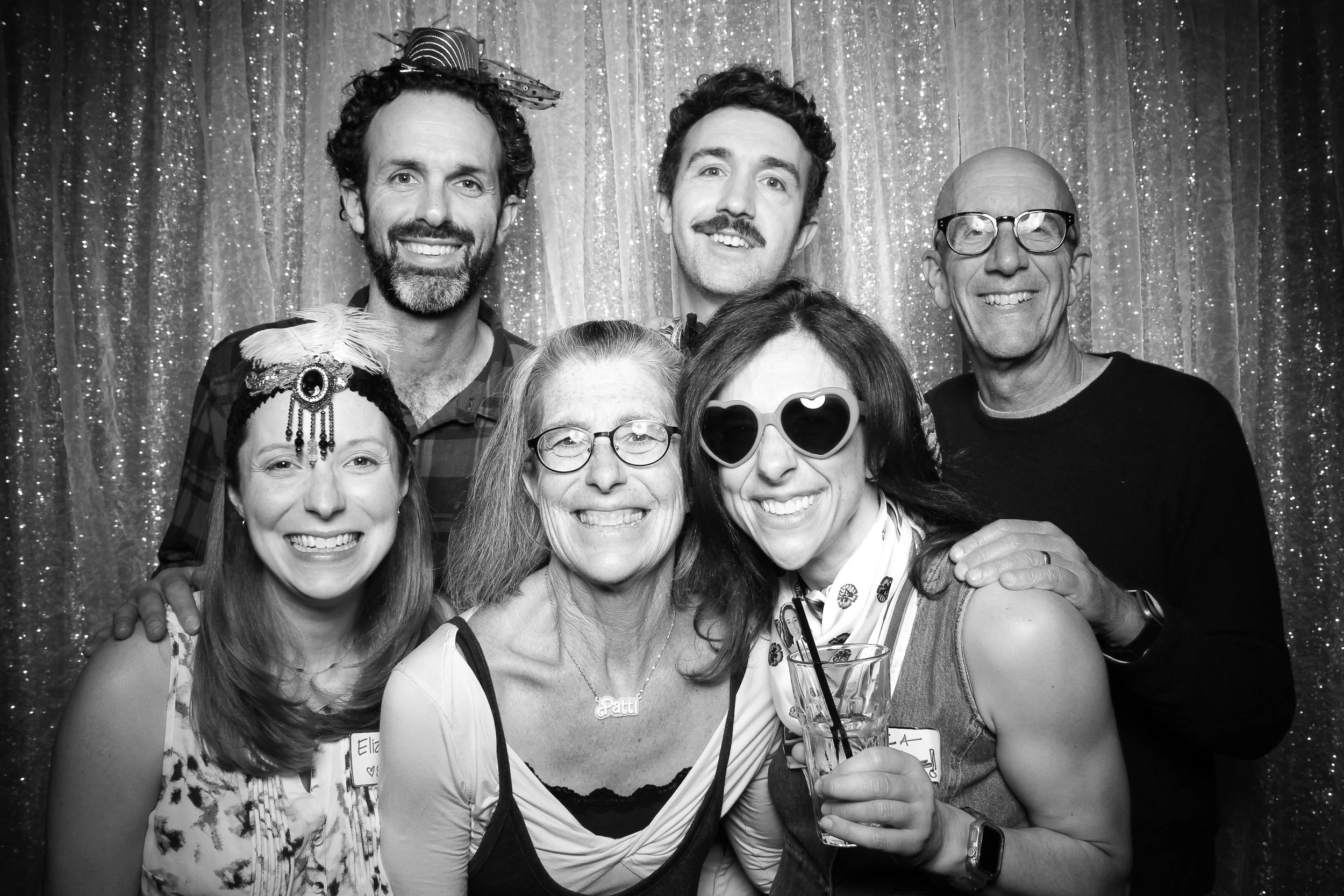 fotio-chicago-photobooth-vintage-bw-3.jpg