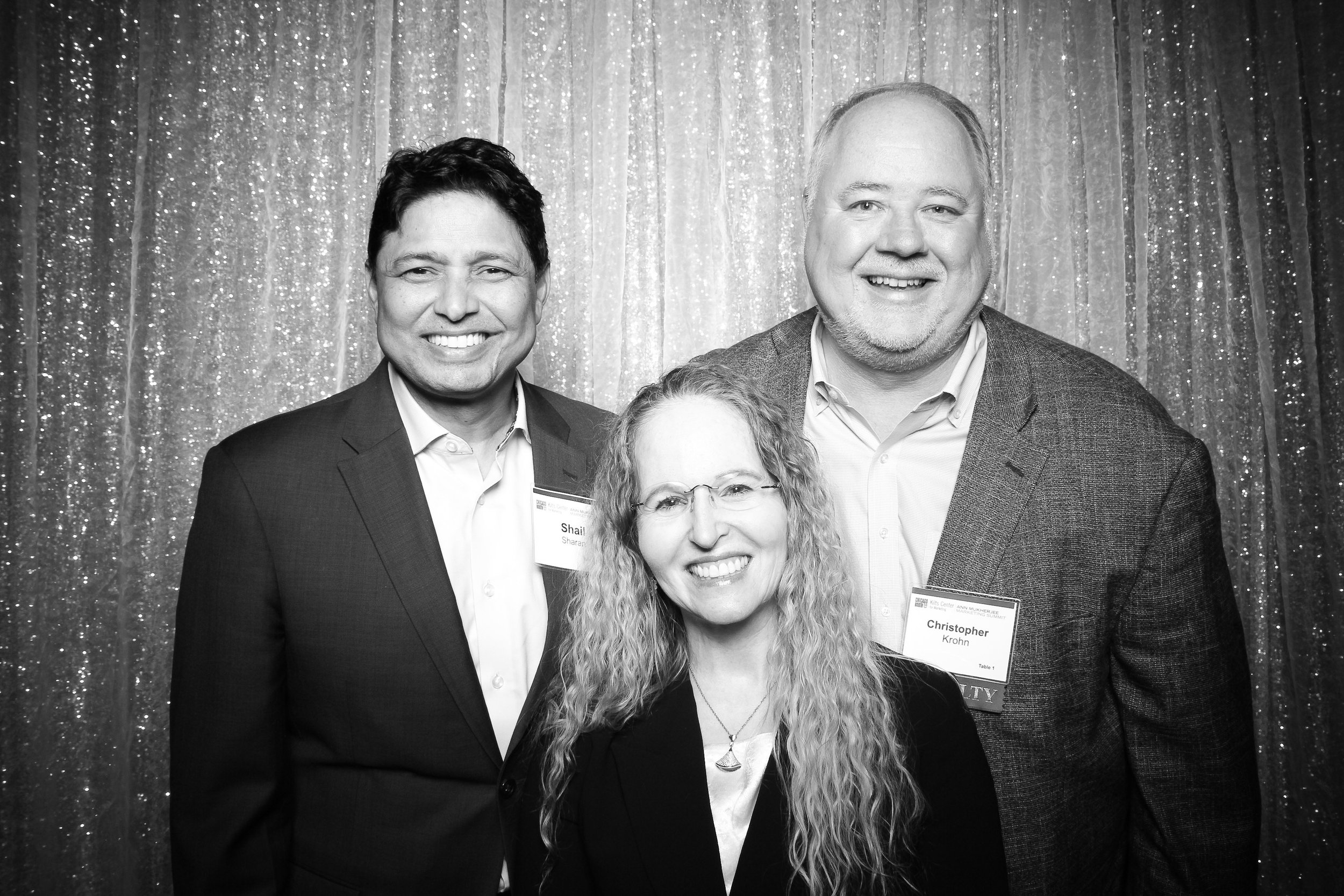 fotio-photobooth-chicago-vintage-bw-langham-6.jpg
