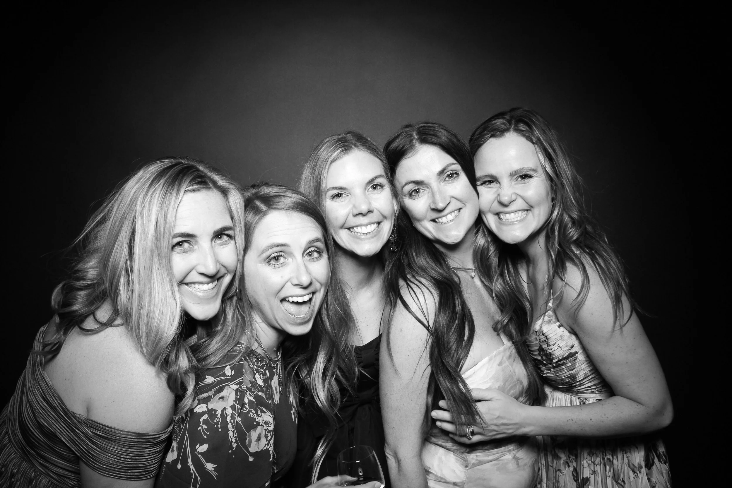 Chicago_Winery_Wedding_Reception_Review_Glam_Booth_026.jpg