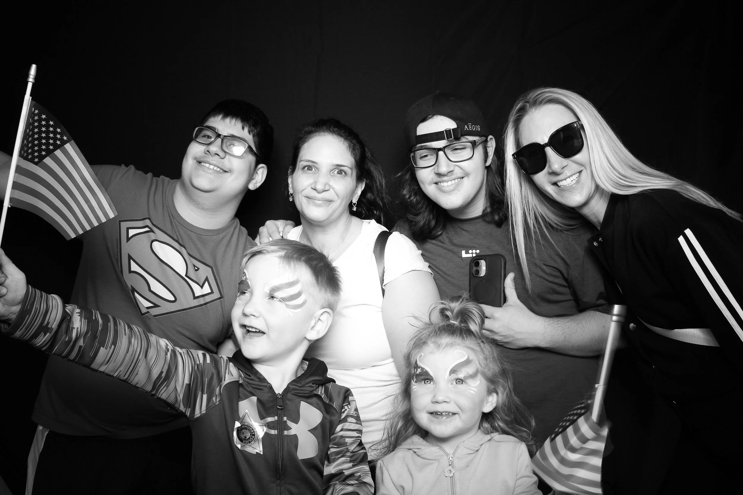 fotio-photobooth-chicago-vintage-bw-5.jpg