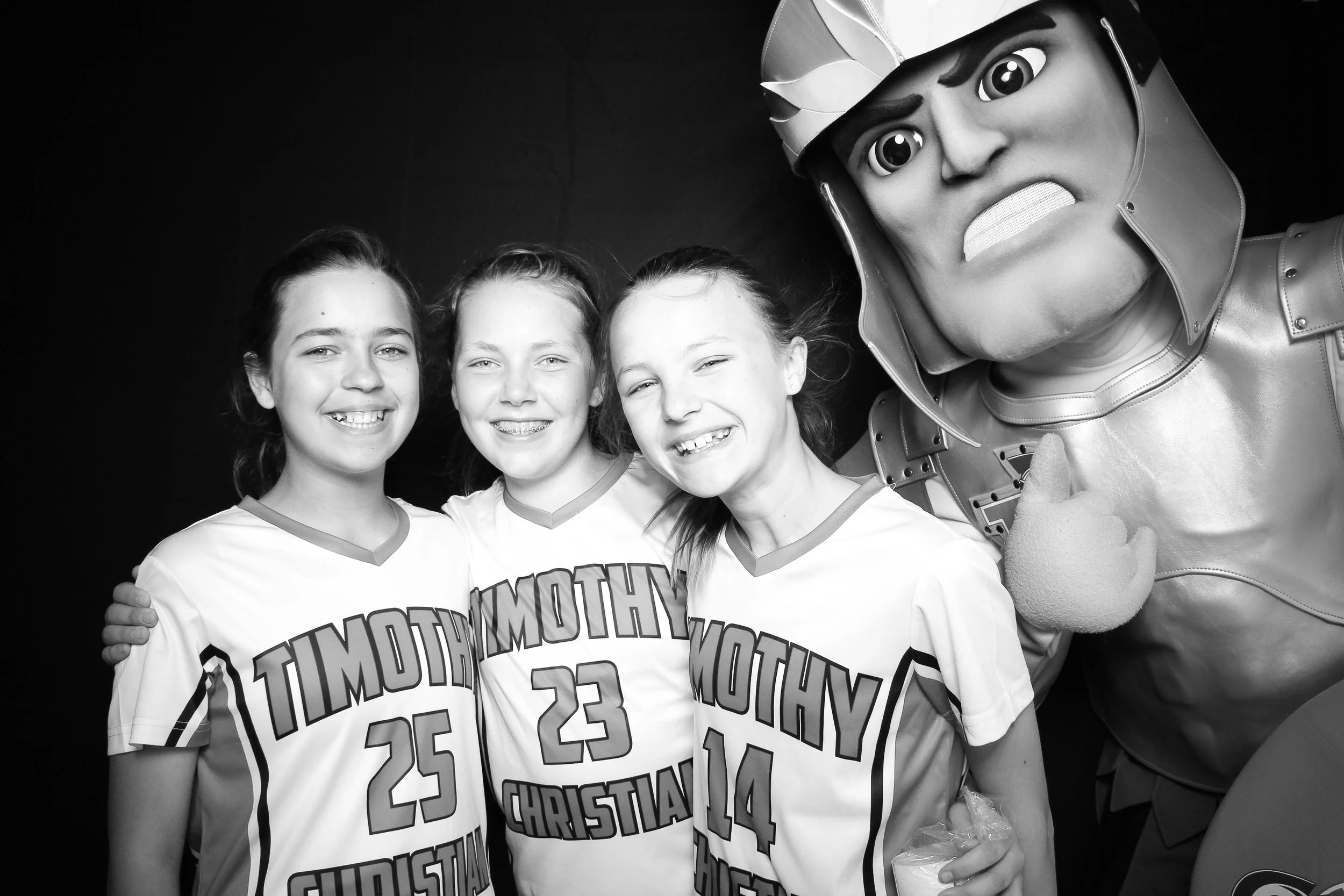 fotio-photobooth-chicago-vintage-bw-16.jpg