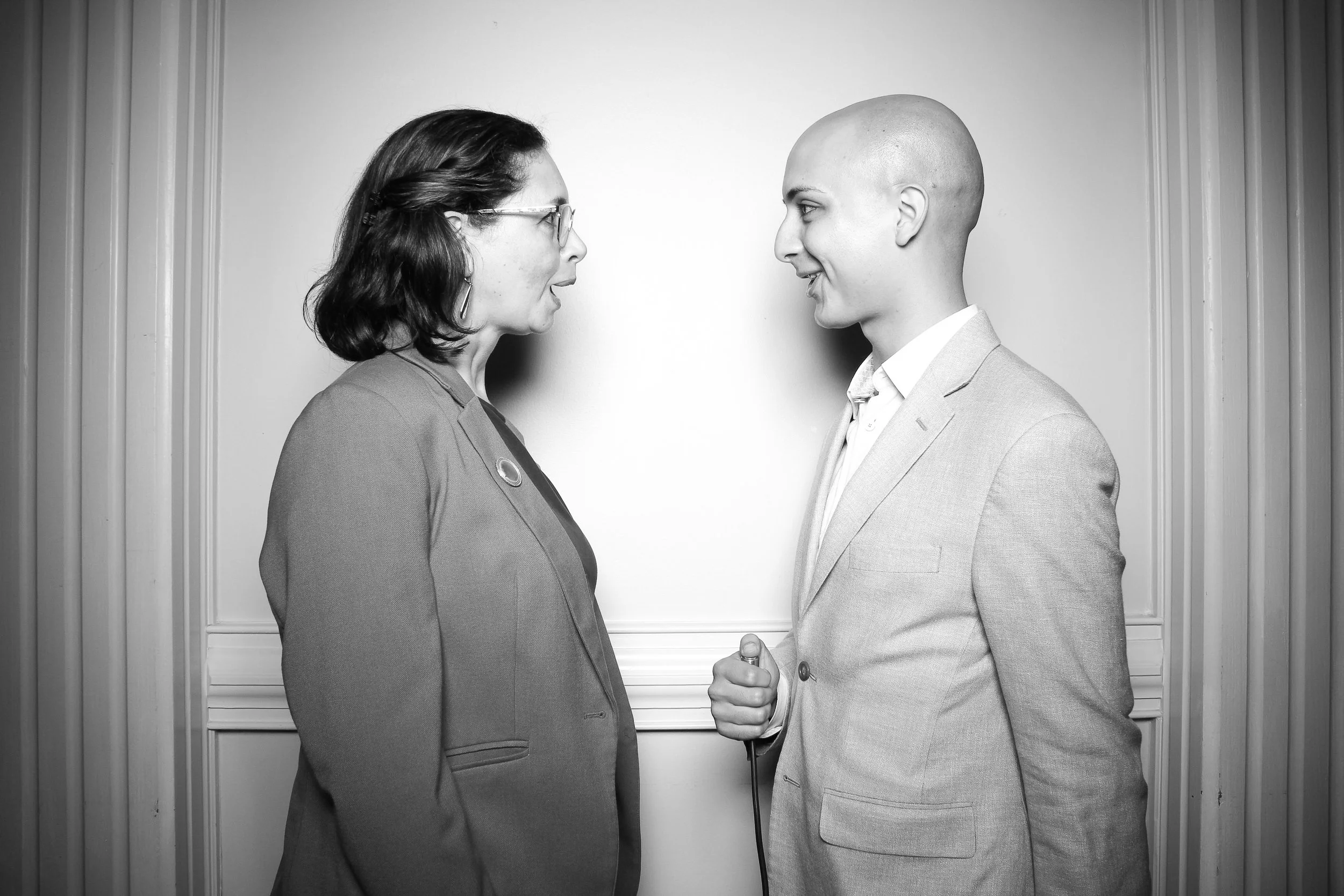 fotio-photobooth-chicago-vintage-bw-ravenswood-11.jpg