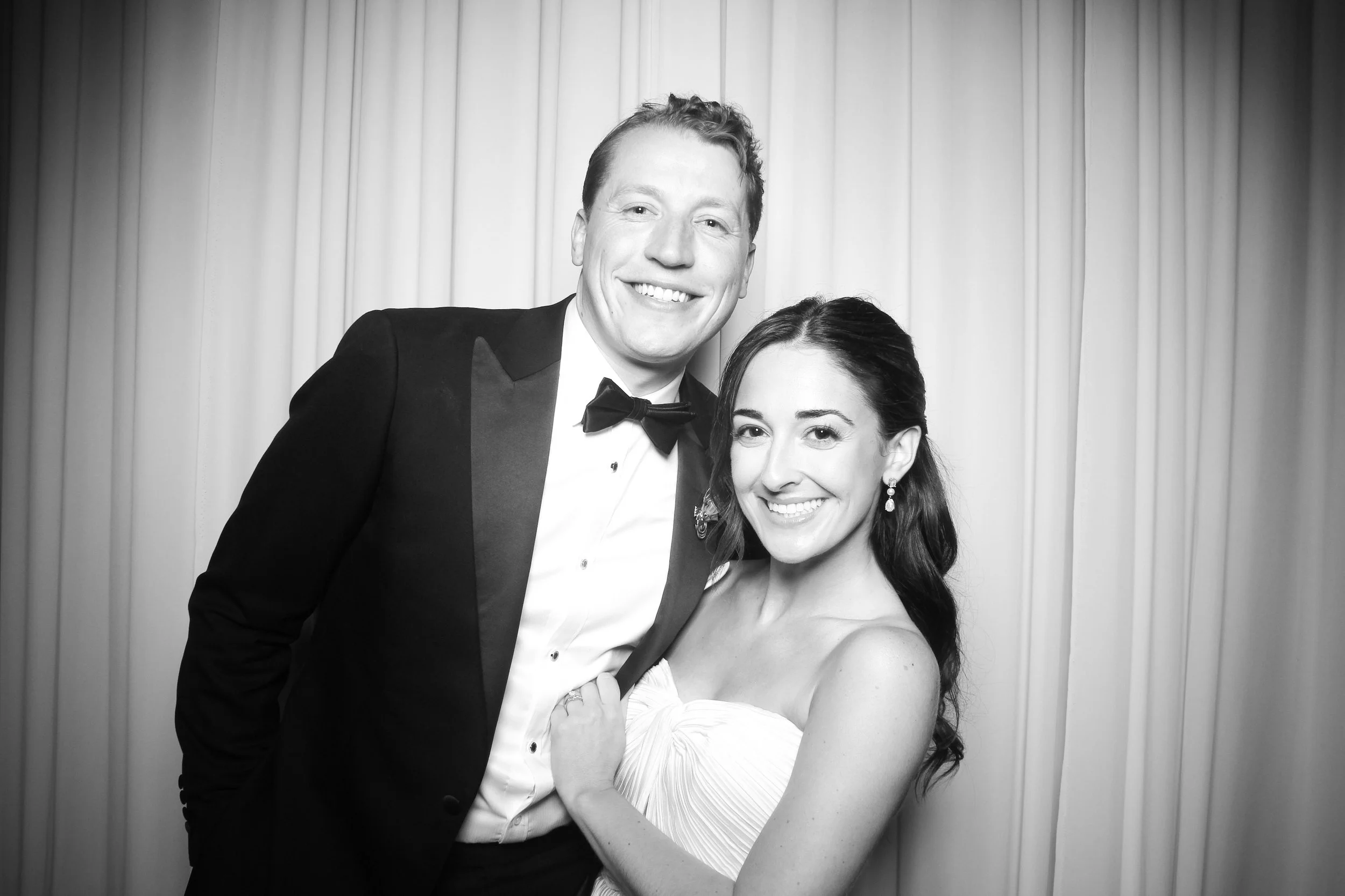 Hotel_Arista_Wedding_Reception_Naperville_IL_Photo_Booth_001.jpg