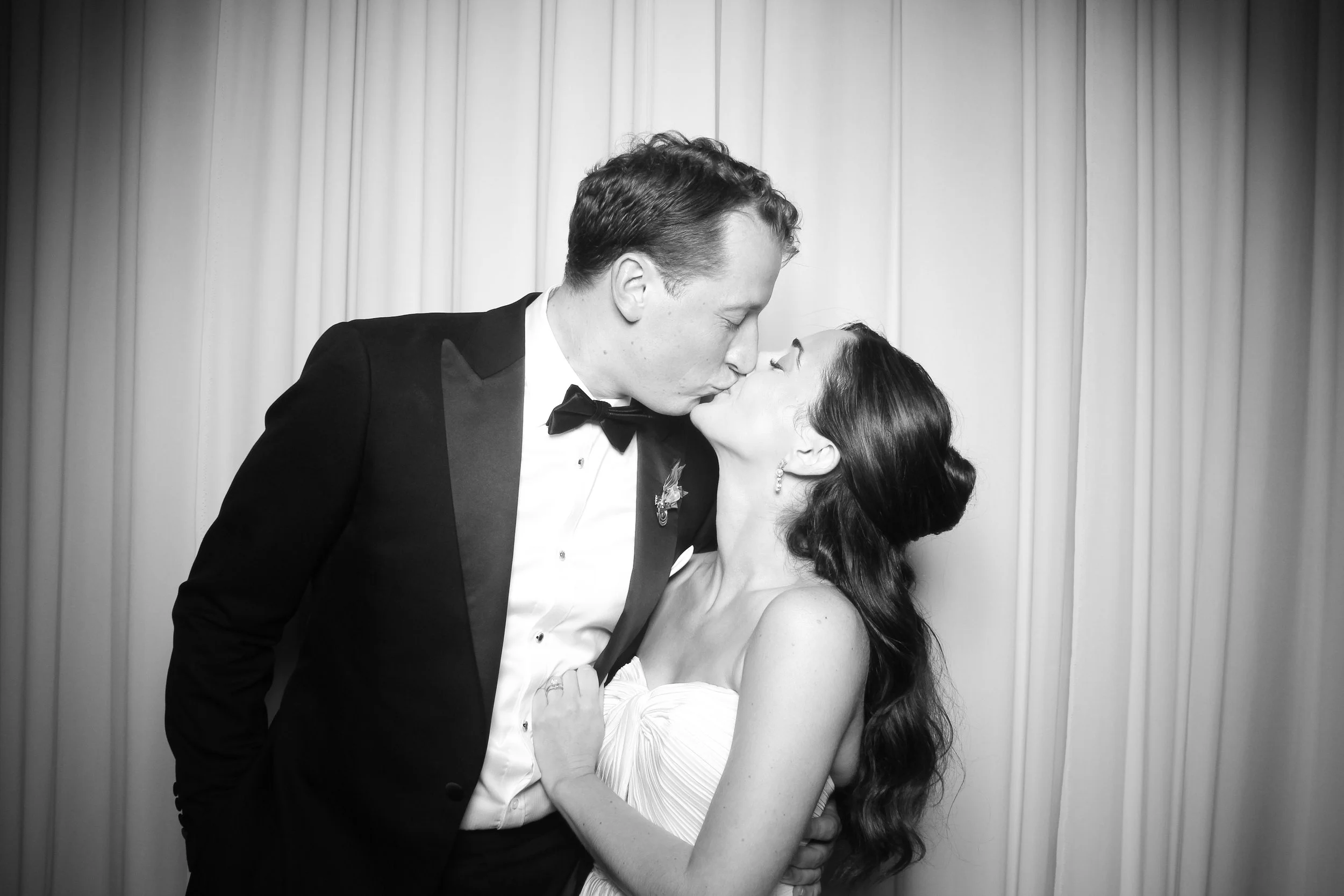 Hotel_Arista_Wedding_Reception_Naperville_IL_Photo_Booth_002.jpg