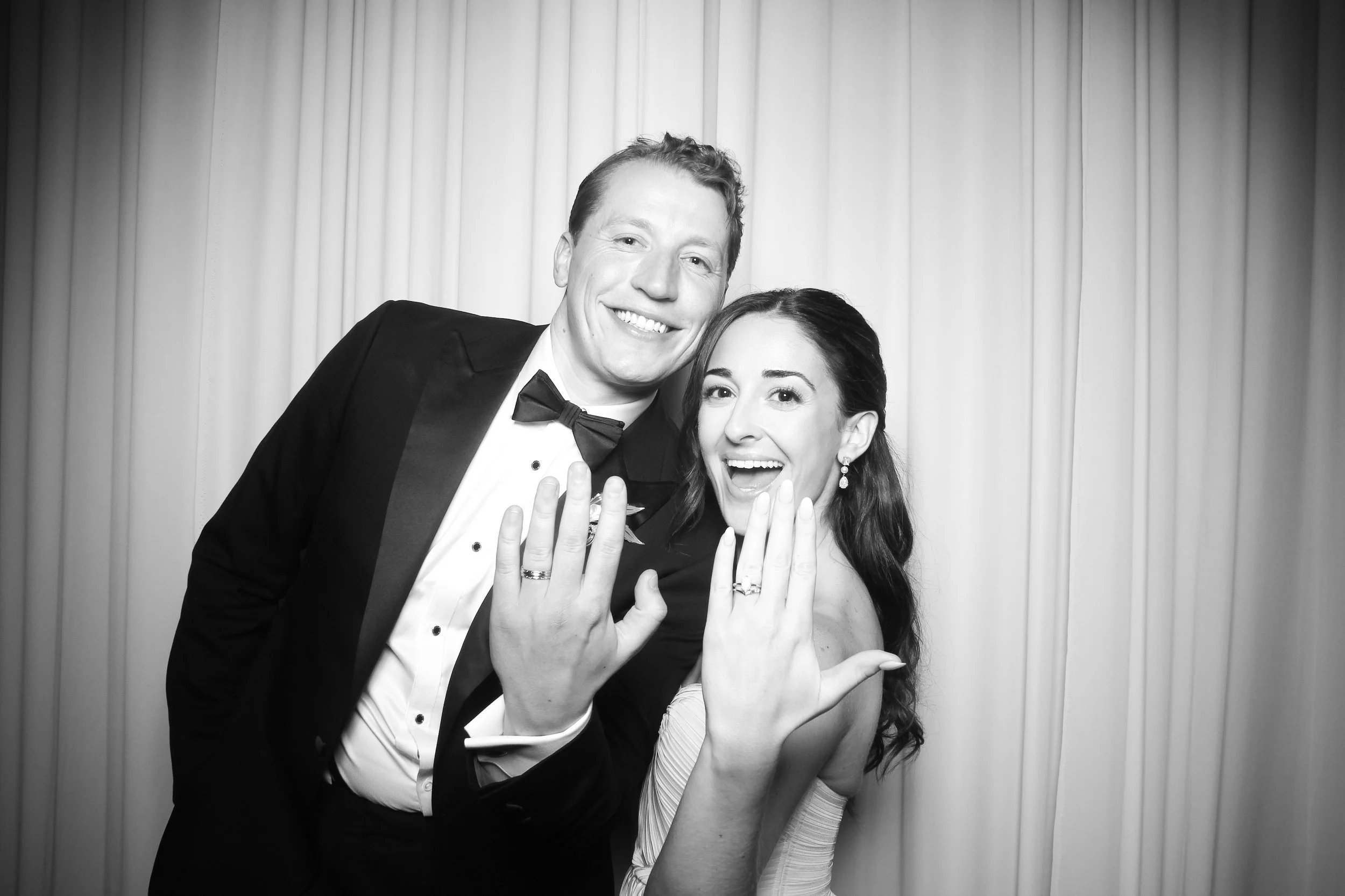 Hotel_Arista_Wedding_Reception_Naperville_IL_Photo_Booth_003.jpg