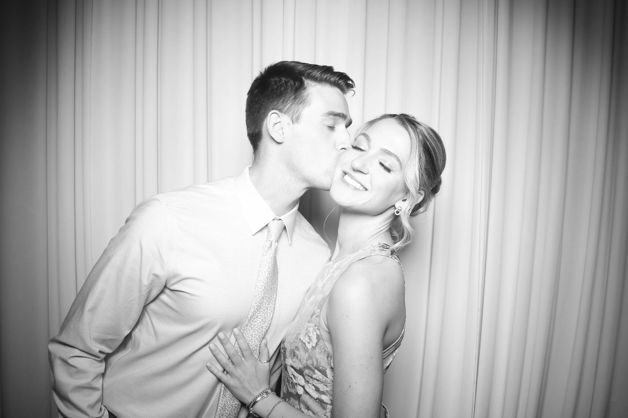 Hotel_Arista_Wedding_Reception_Naperville_IL_Photo_Booth_020.jpg