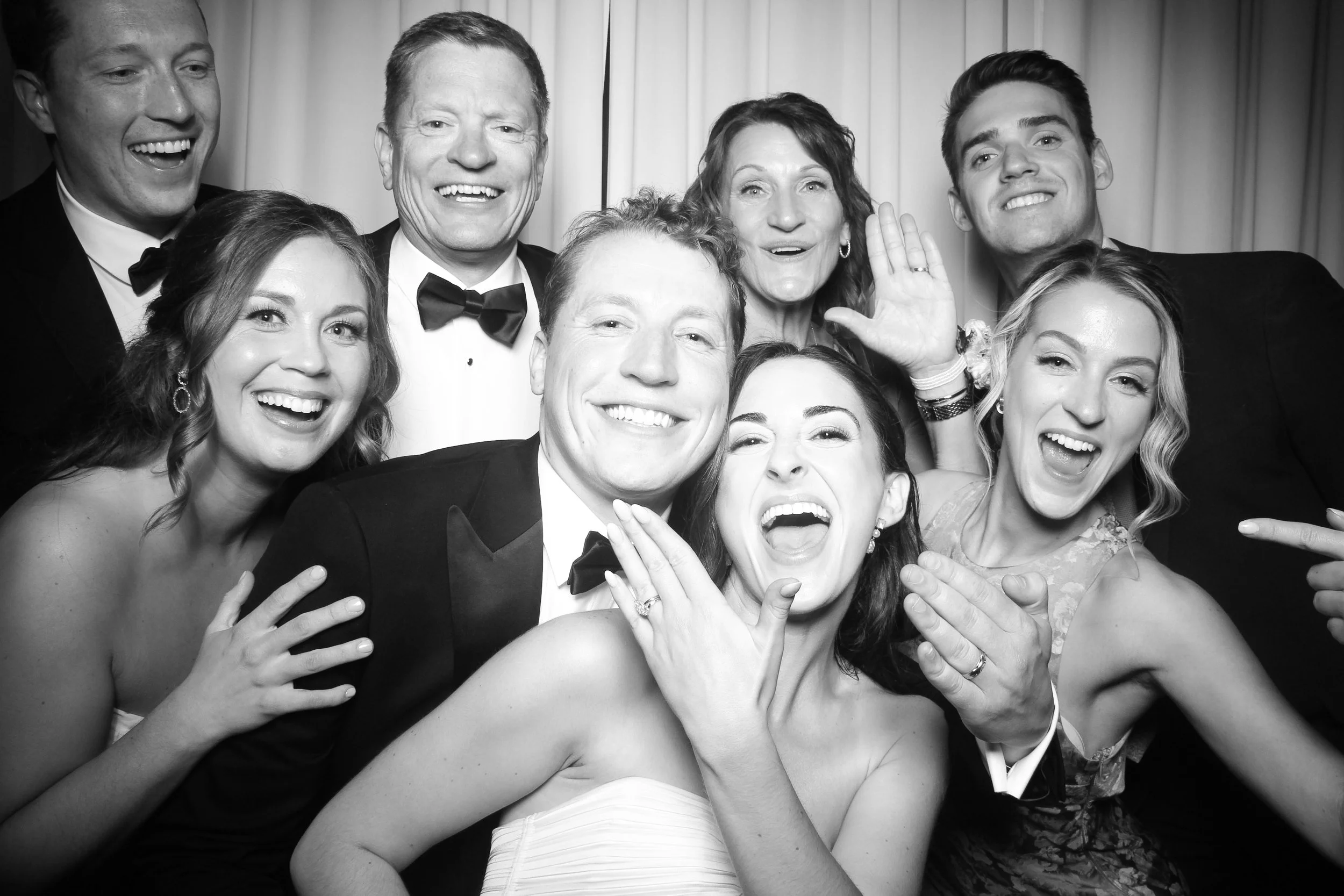 Hotel_Arista_Wedding_Reception_Naperville_IL_Photo_Booth_024.jpg