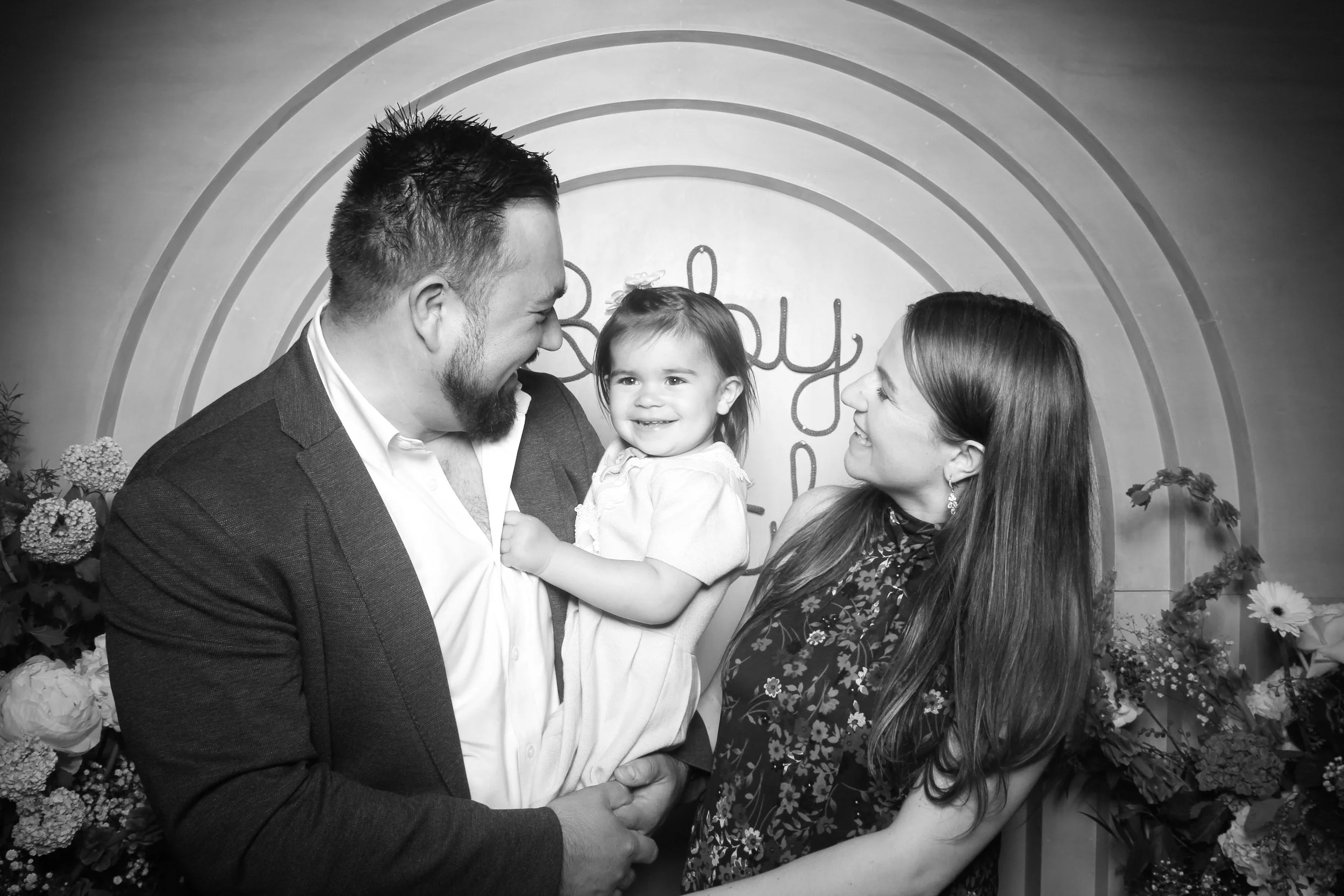 Elegant_Black_and_White_Photo_Booth_Naperville_Cefalu_004.jpg