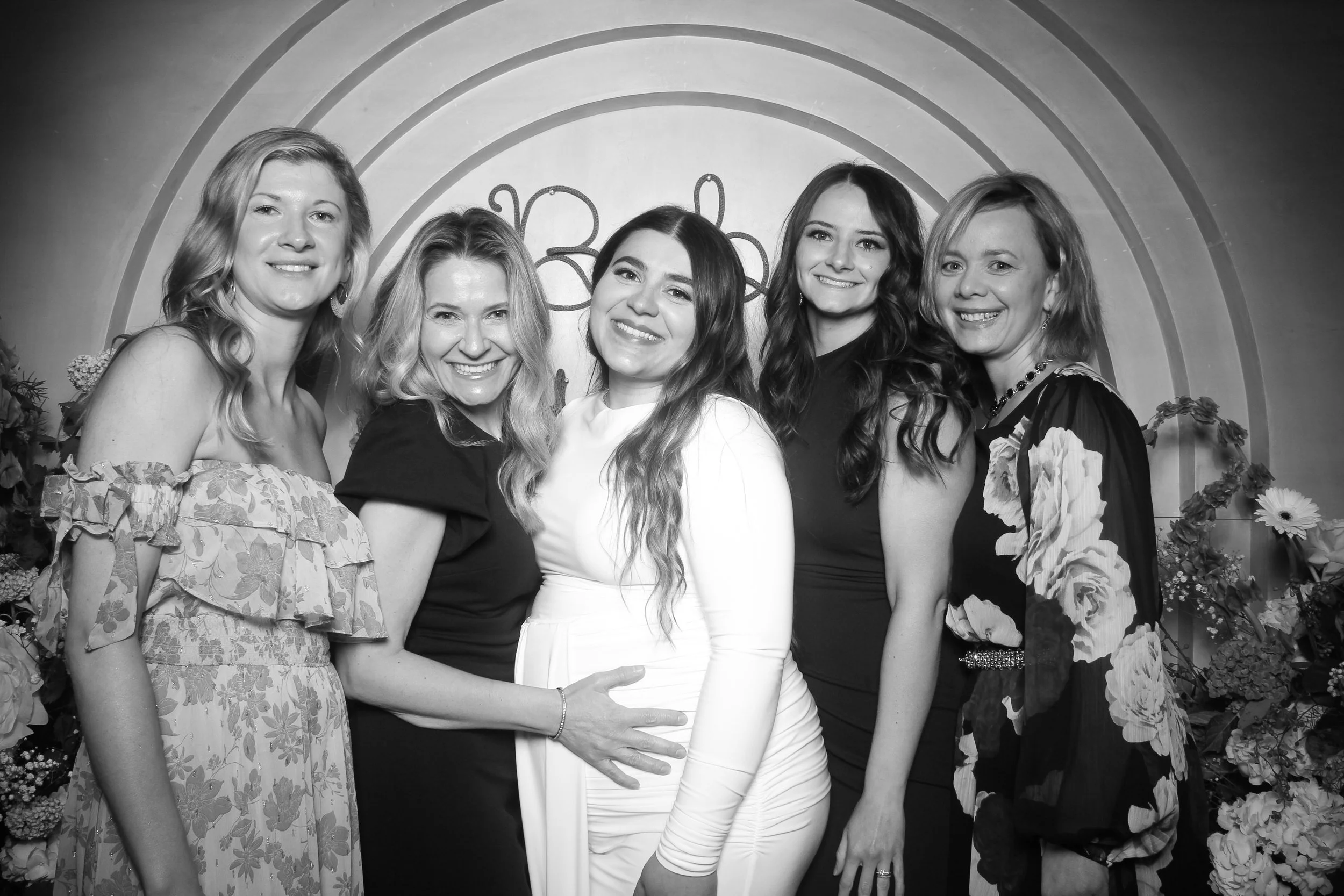 Elegant_Black_and_White_Photo_Booth_Naperville_Cefalu_011.jpg