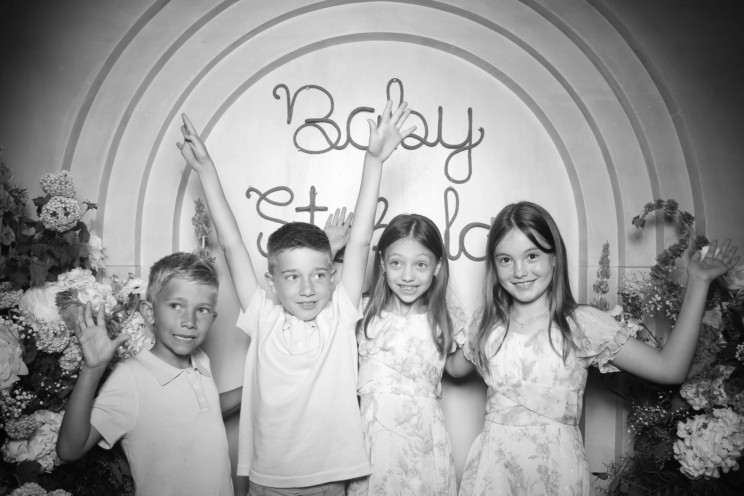 Elegant_Black_and_White_Photo_Booth_Naperville_Cefalu_012.jpg