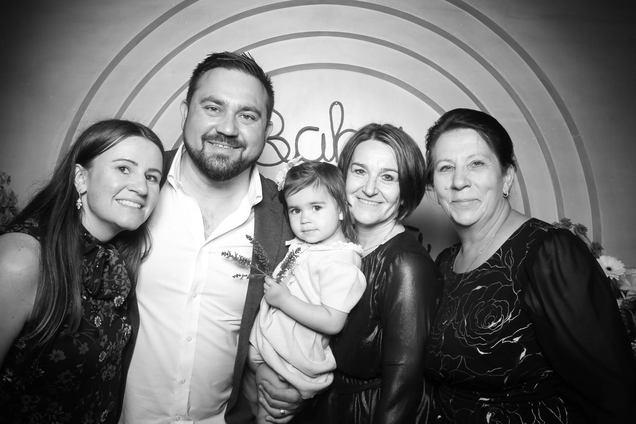Elegant_Black_and_White_Photo_Booth_Naperville_Cefalu_016.jpg