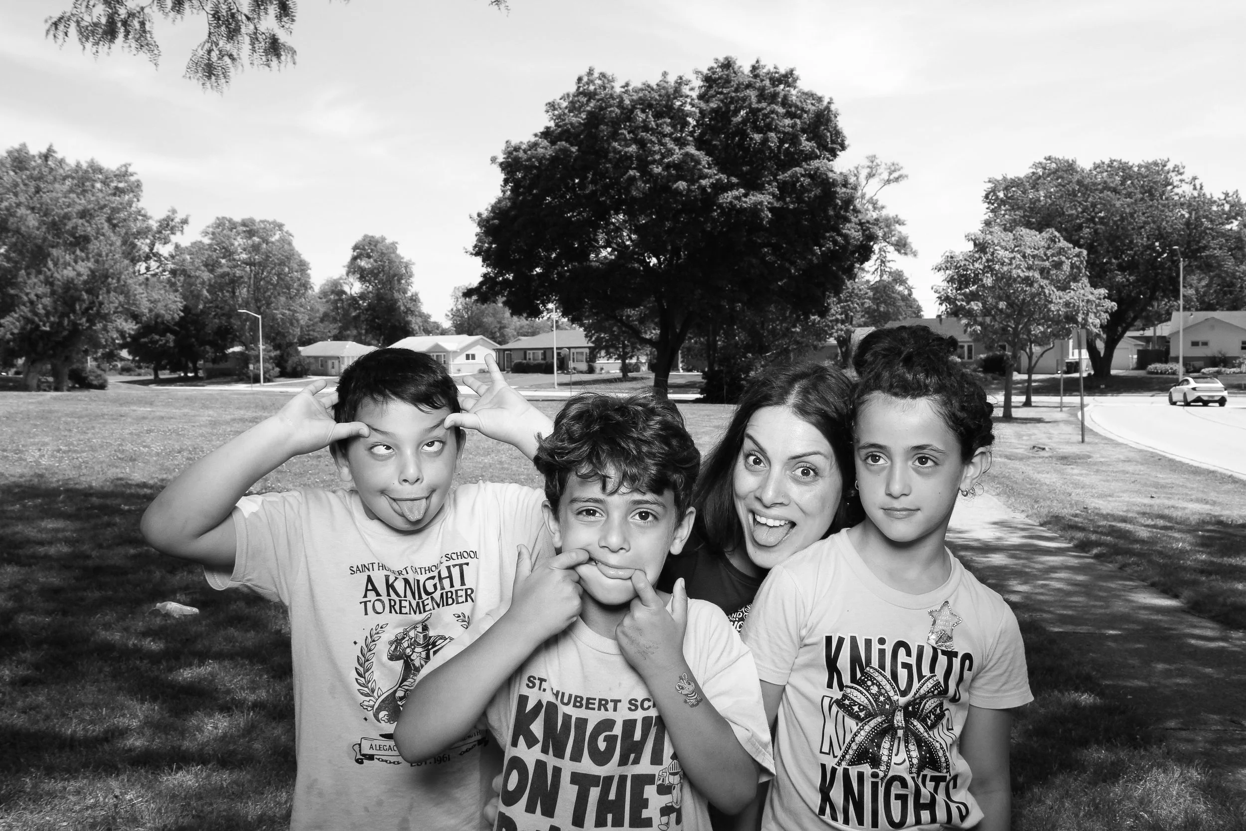 fotio-photobooth-chicago-vintage-bw-ravenswood-1.jpg