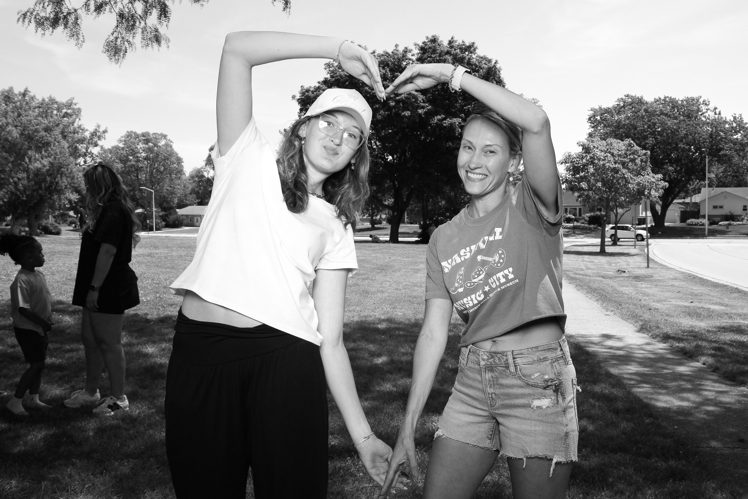 fotio-photobooth-chicago-vintage-bw-ravenswood-4.jpg