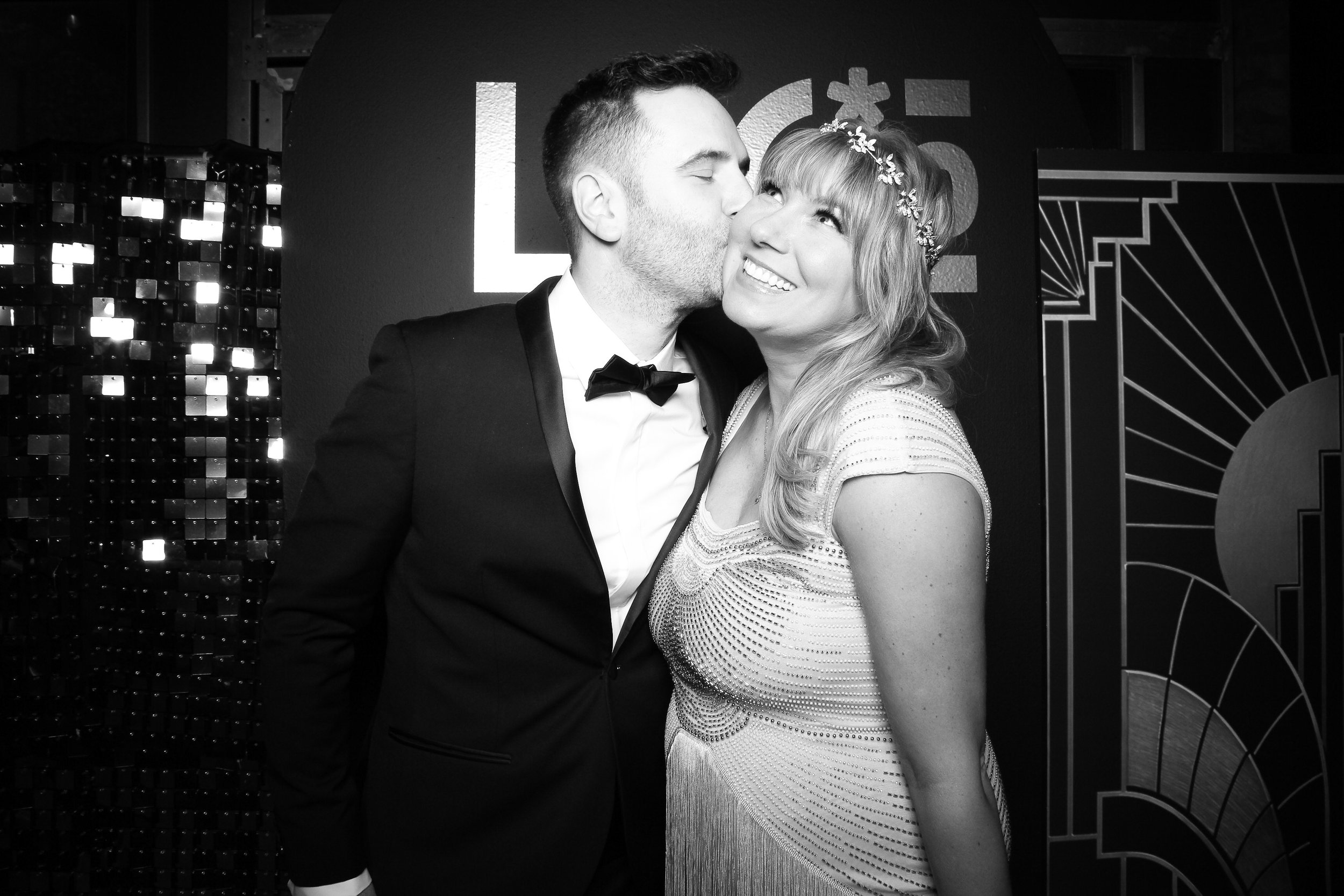 fotio-photobooth-chicago-vintage-bw-8.jpg