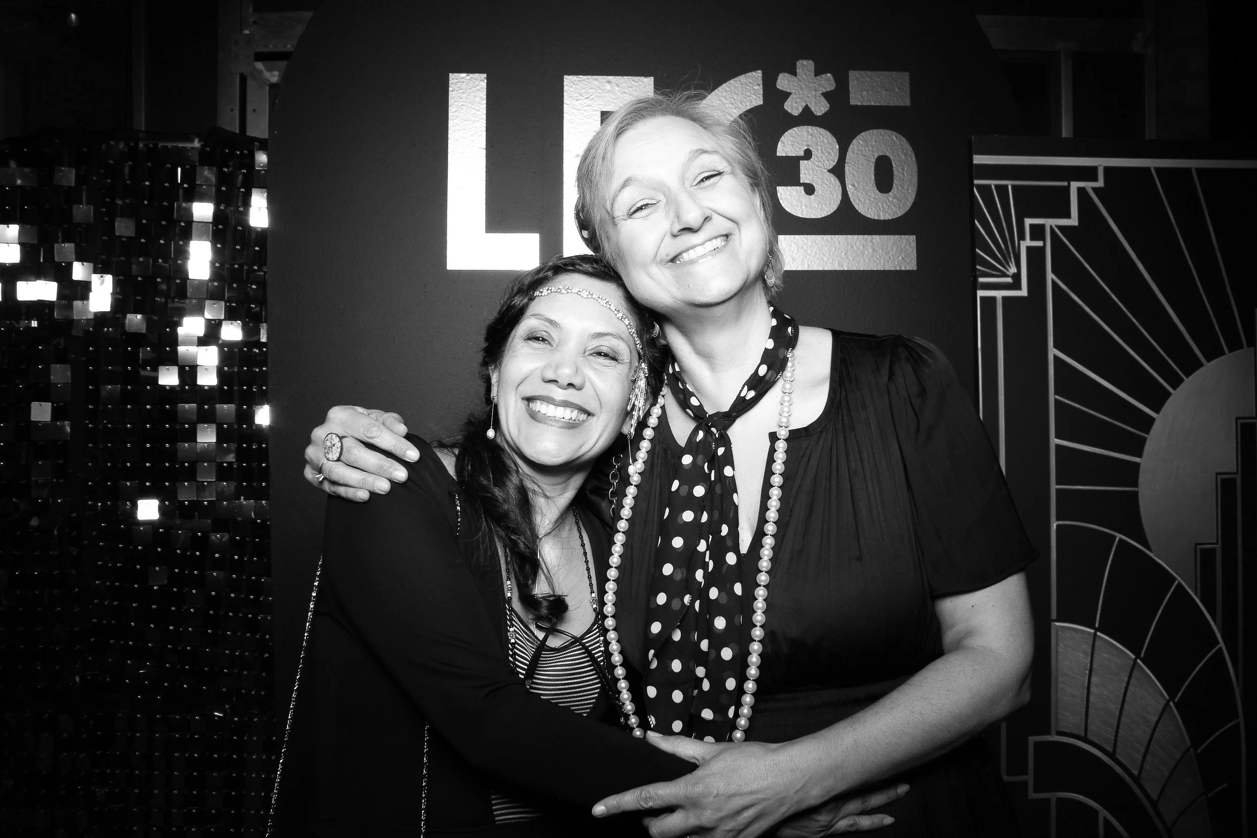 fotio-photobooth-chicago-vintage-bw-9.jpg