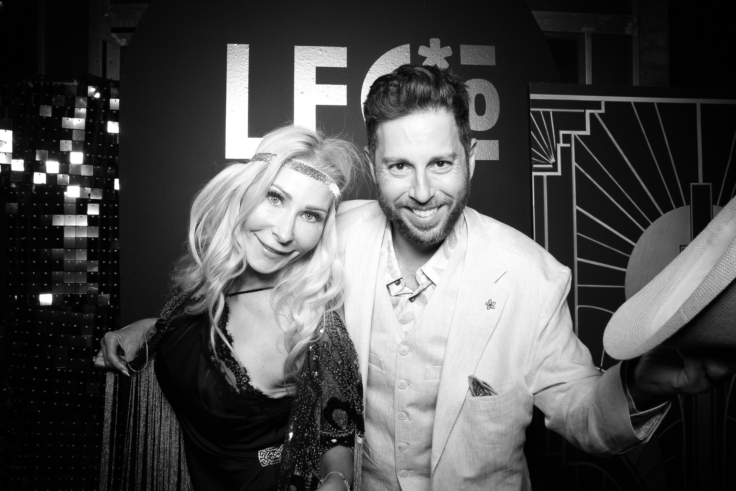 fotio-photobooth-chicago-vintage-bw-16.jpg
