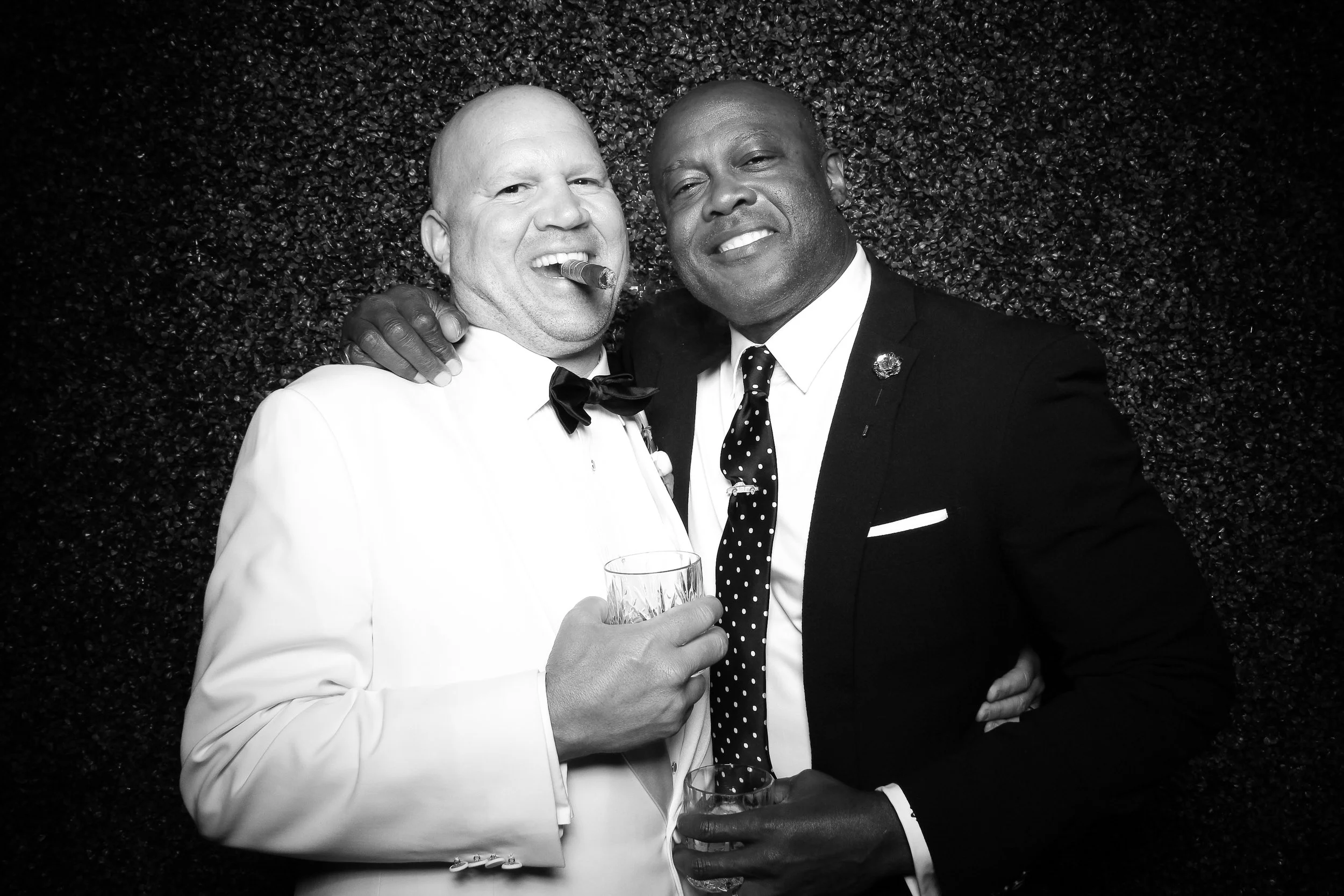 fotio-photobooth-chicago-vintage-bw-1.jpg