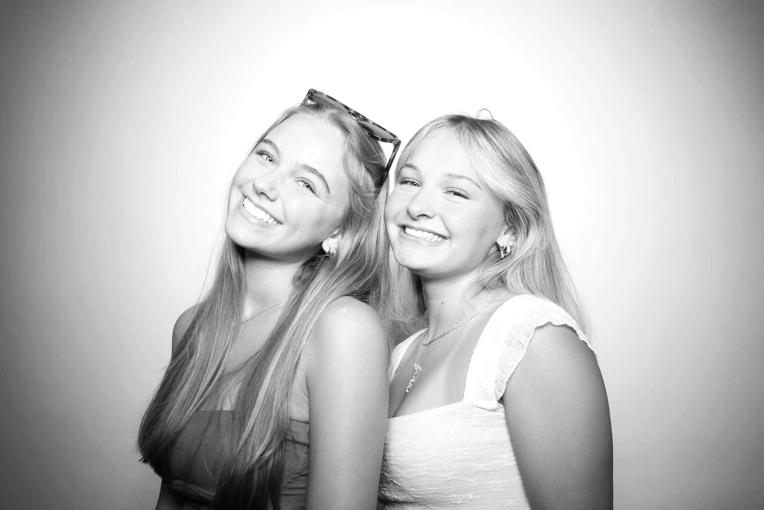 fotio-photobooth-chicago-vintage-bw-9.jpg