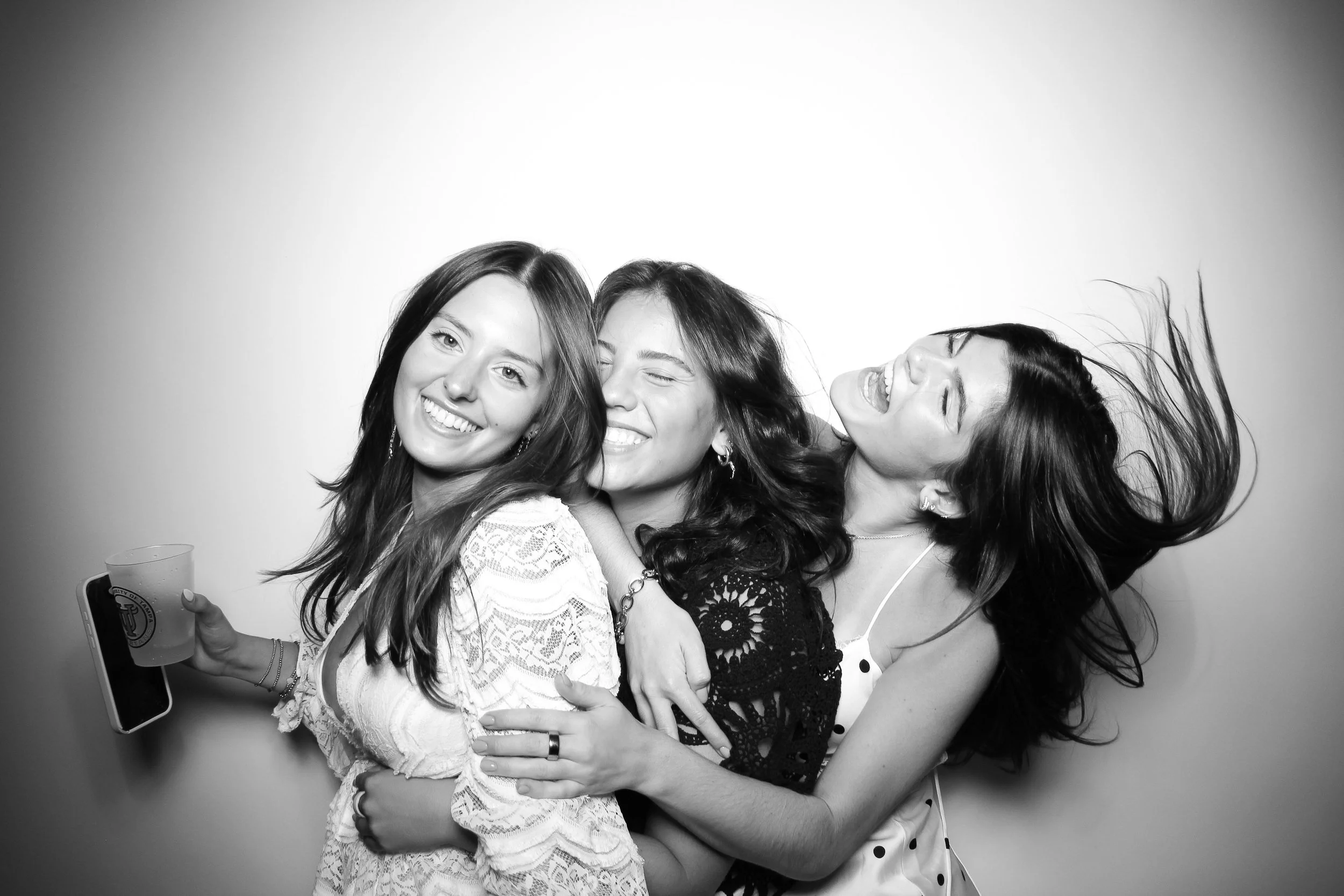 fotio-photobooth-chicago-vintage-bw-13.jpg