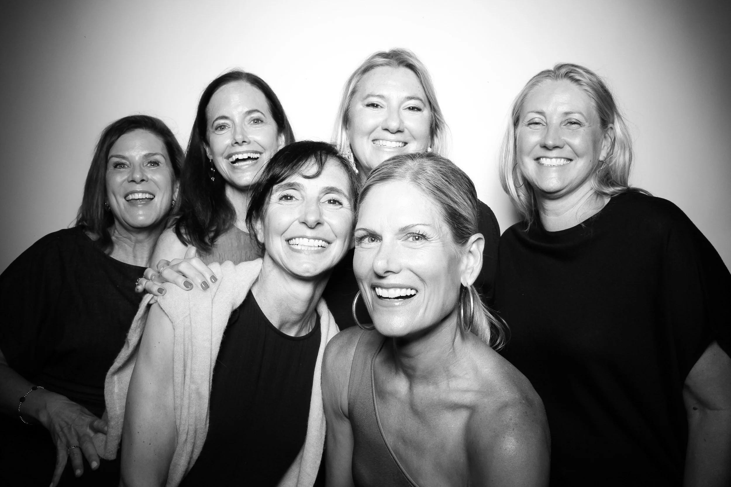 fotio-photobooth-chicago-vintage-bw-19.jpg