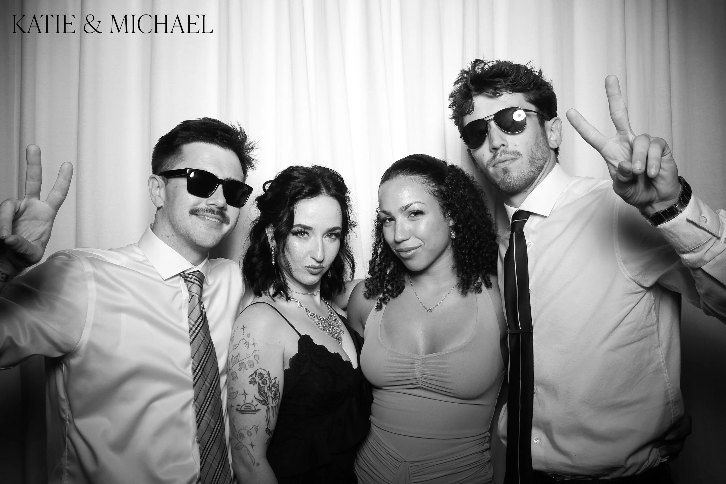 RPM_Events_Wedding_Reception_Glam_Booth_Chicago_013.jpg