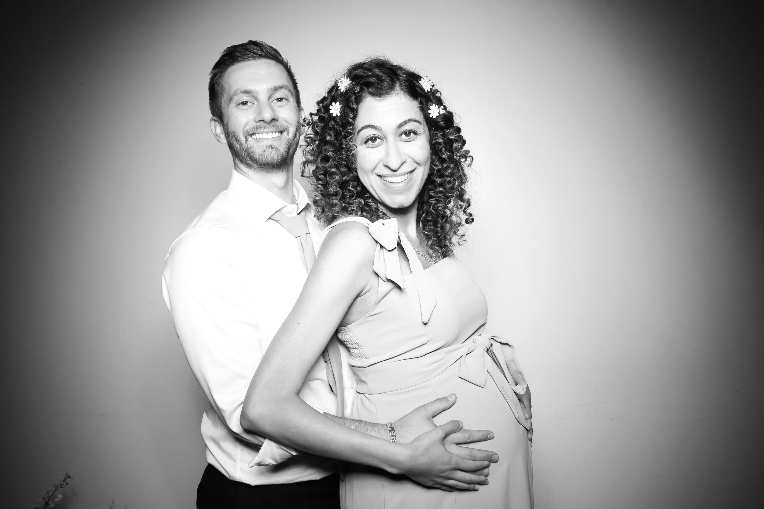 fotio-photobooth-chicago-vintage-bw-ravenswood-10.jpg