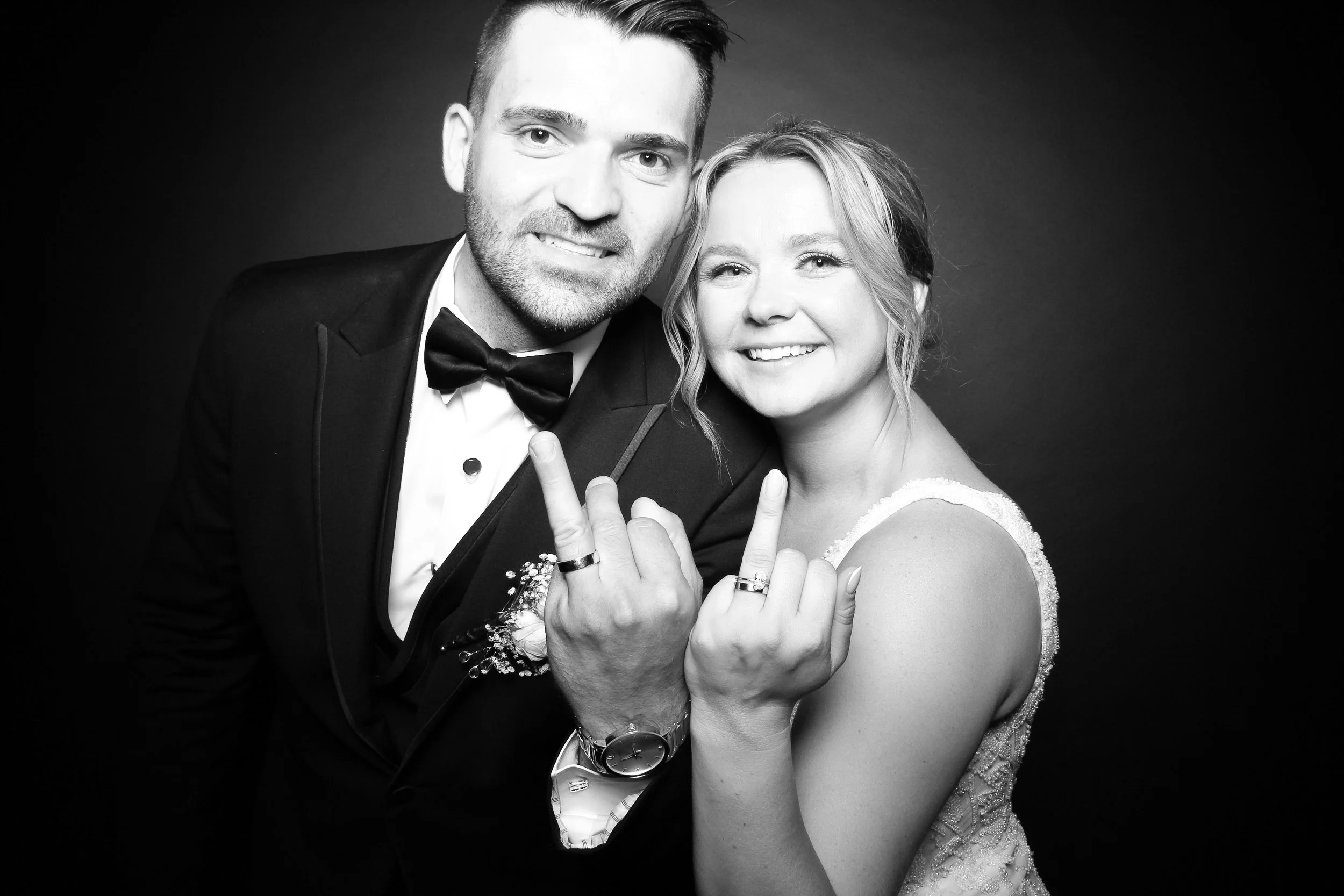fotio-photobooth-bw-vintage-wedding-belvedere-8.jpg