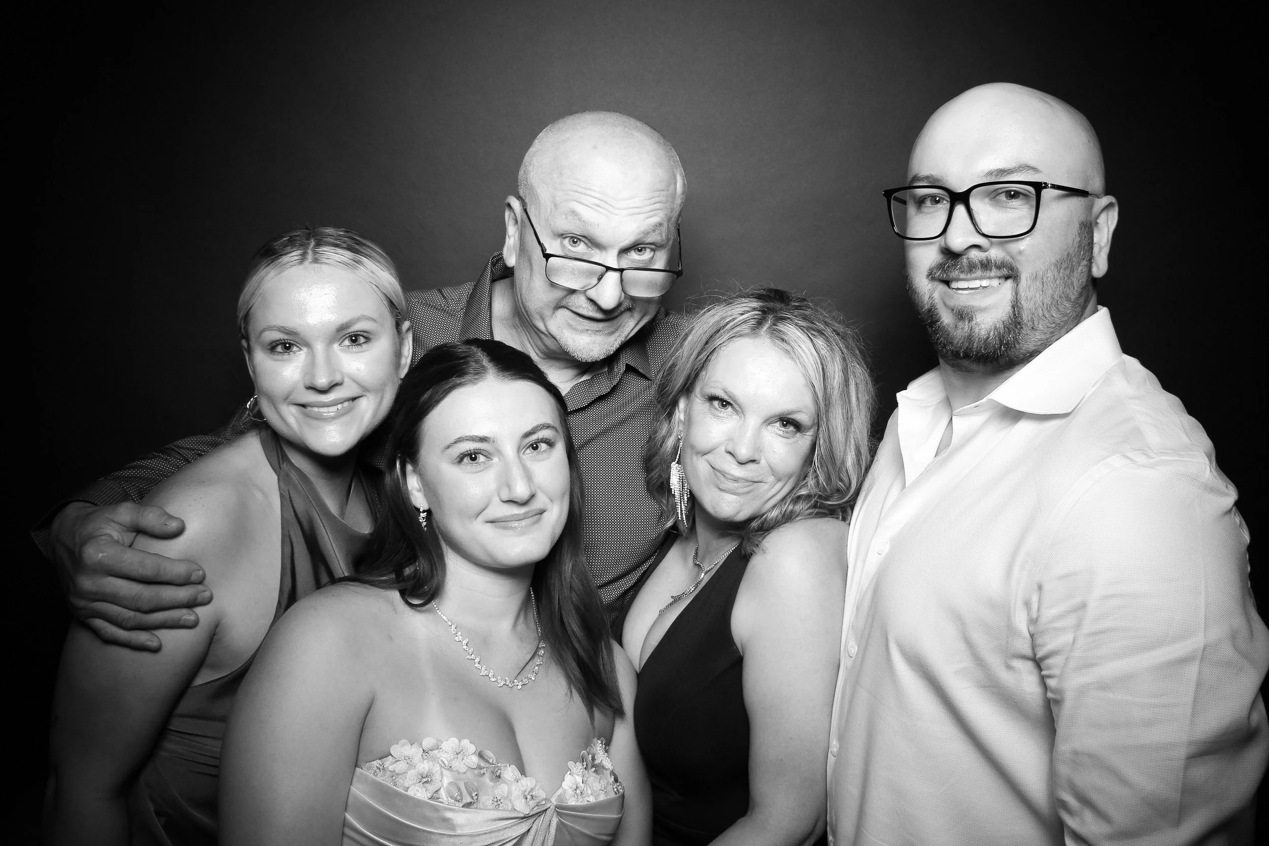 fotio-photobooth-bw-vintage-wedding-belvedere-15.jpg