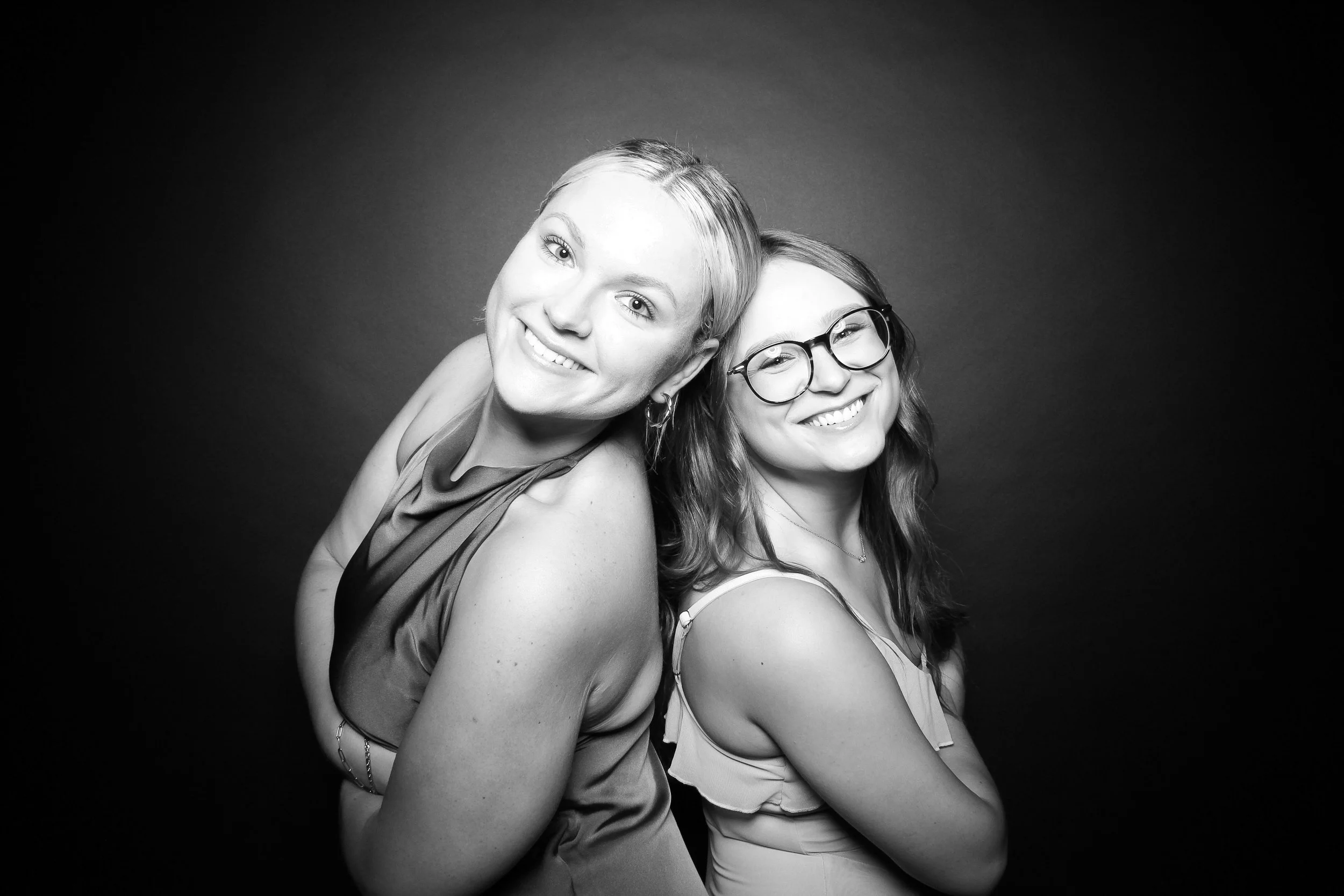 fotio-photobooth-bw-vintage-wedding-belvedere-17.jpg