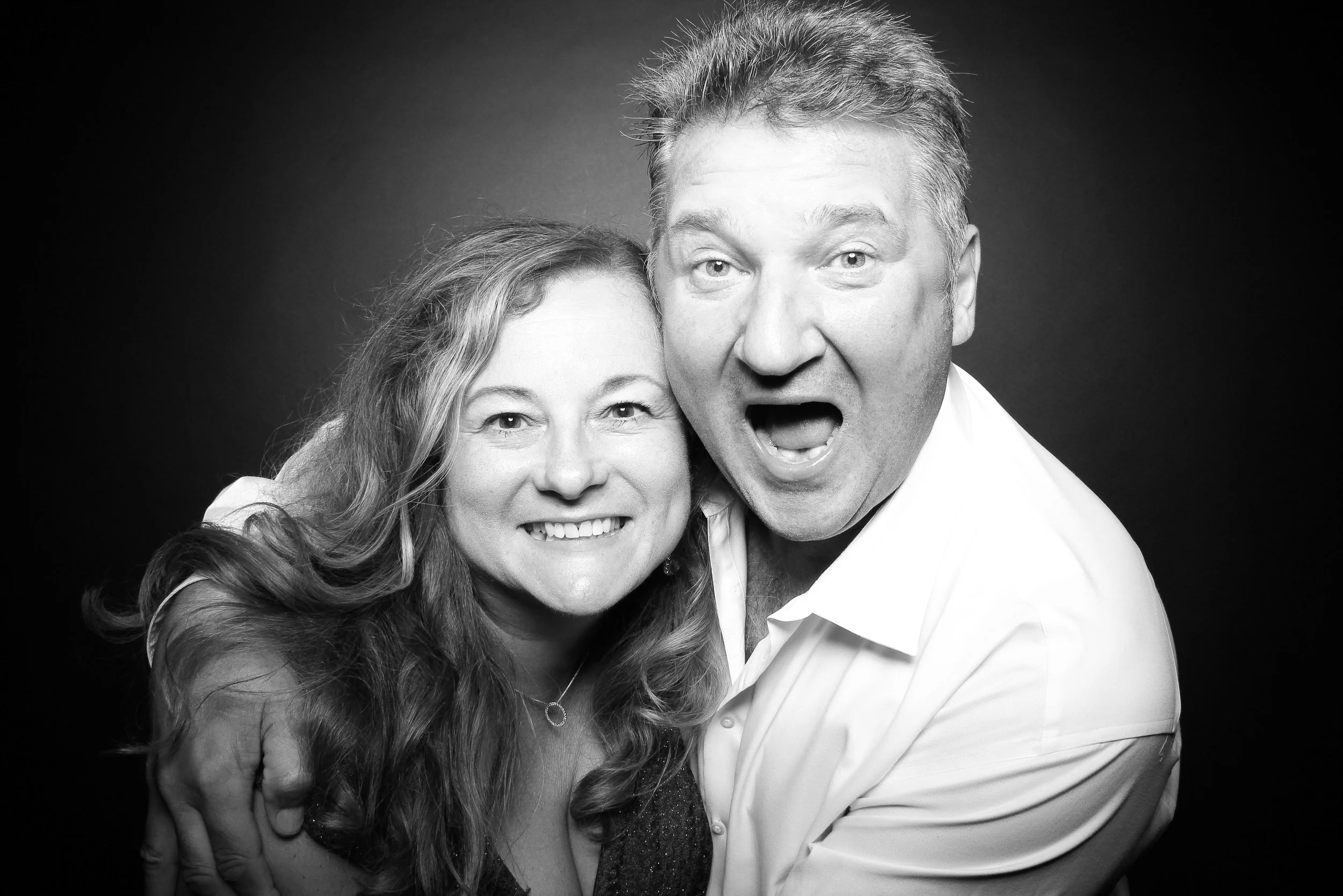 fotio-photobooth-bw-vintage-wedding-belvedere-20.jpg