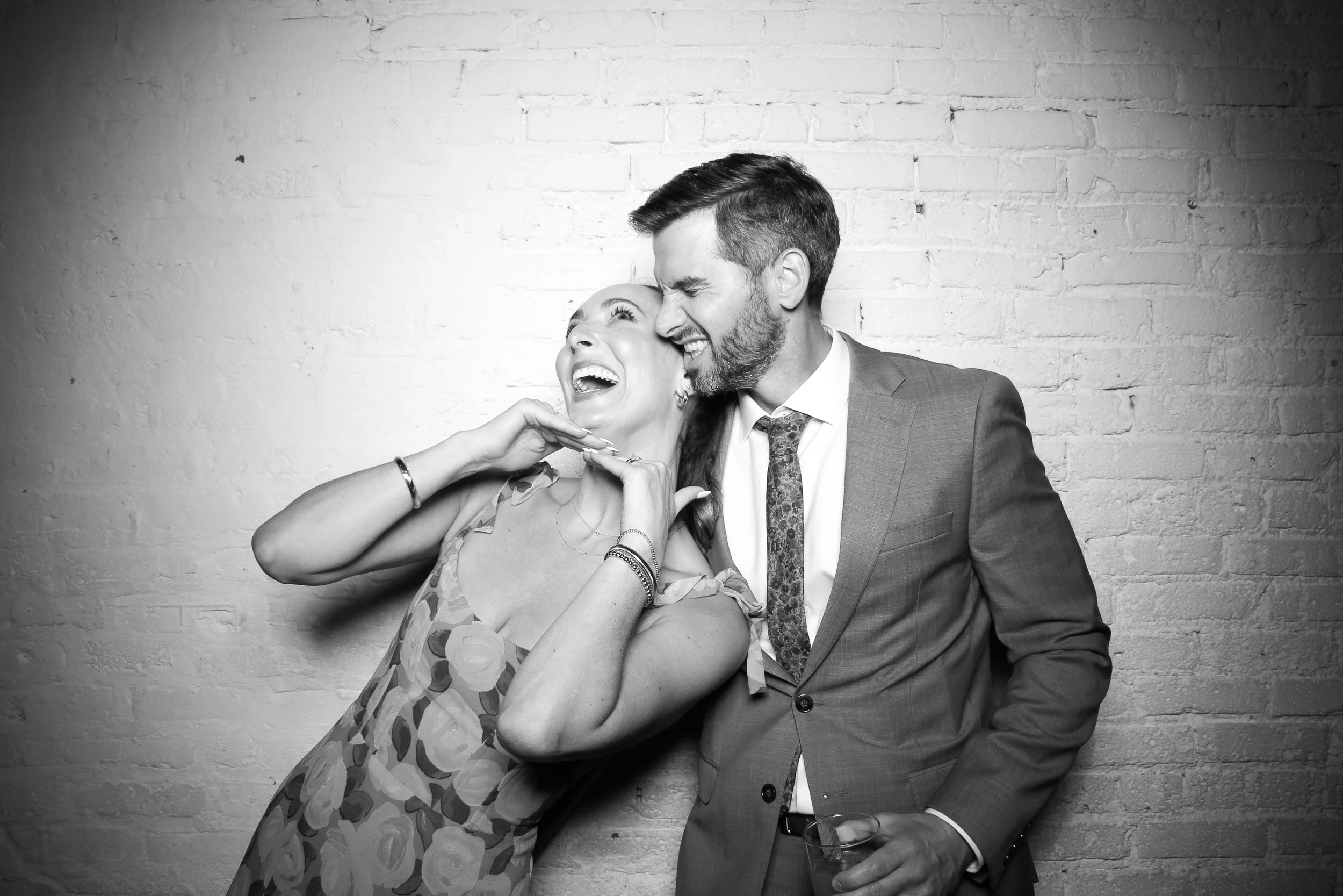 fotio-photobooth-bw-vintage-wedding-belvedere-7.jpg