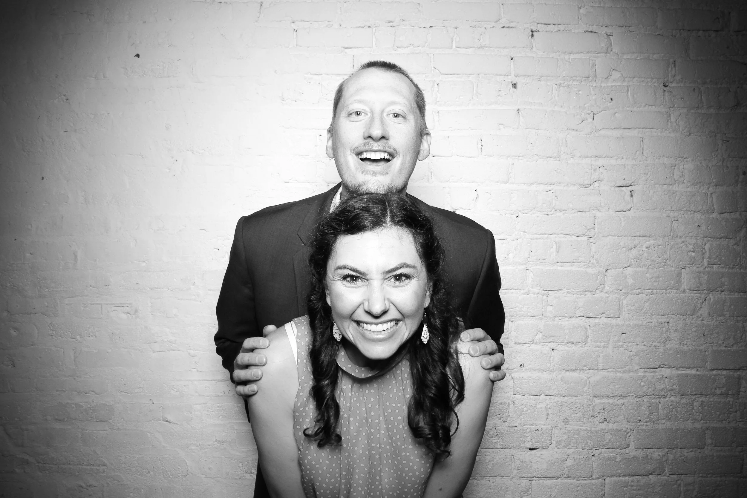 fotio-photobooth-bw-vintage-wedding-belvedere-12.jpg