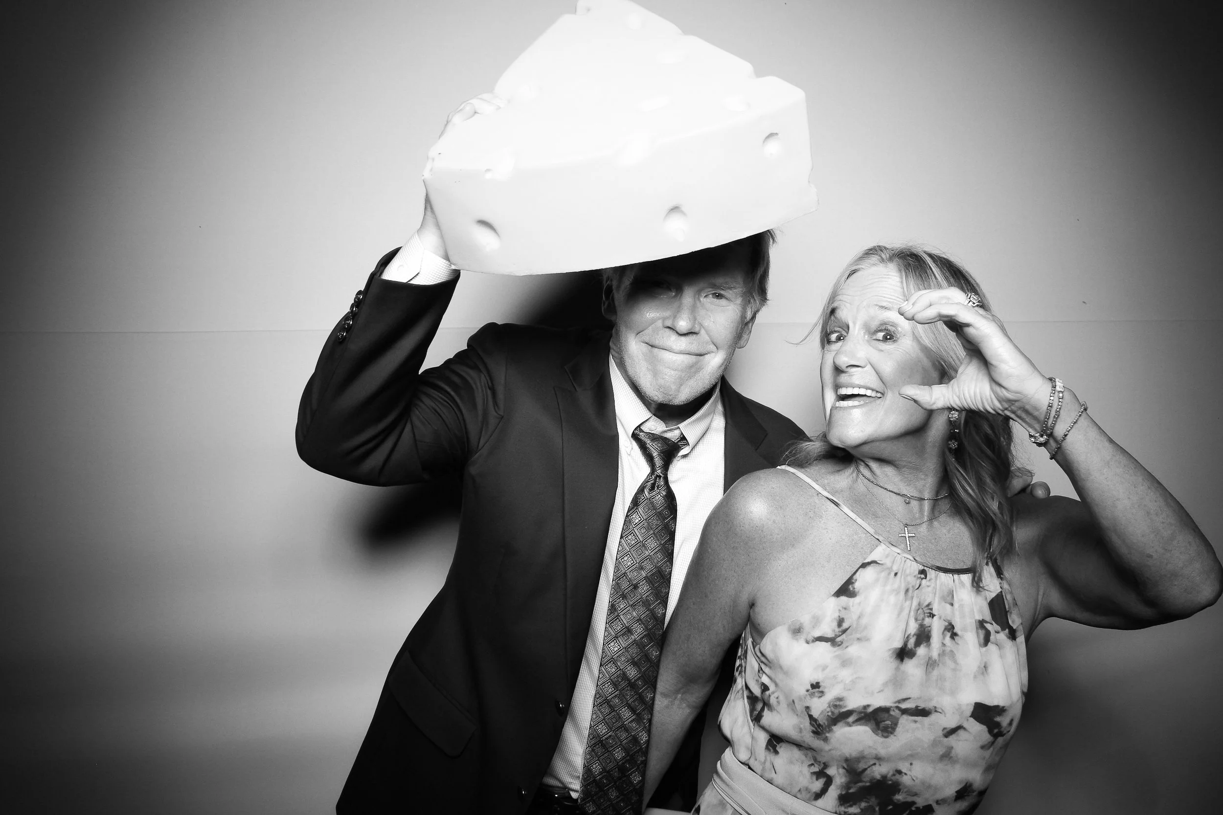 fotio-photobooth-bw-vintage-oconomowoc-11.jpg