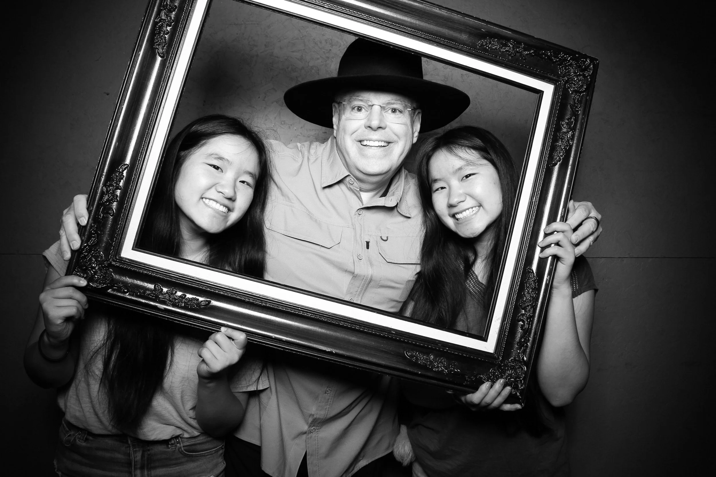 fotio-photobooth-bw-vintage-banner-camp-8.jpg