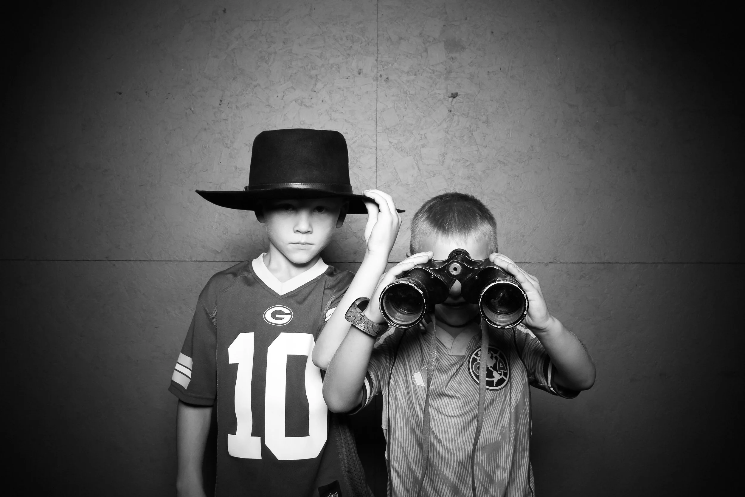 fotio-photobooth-bw-vintage-banner-camp-13.jpg