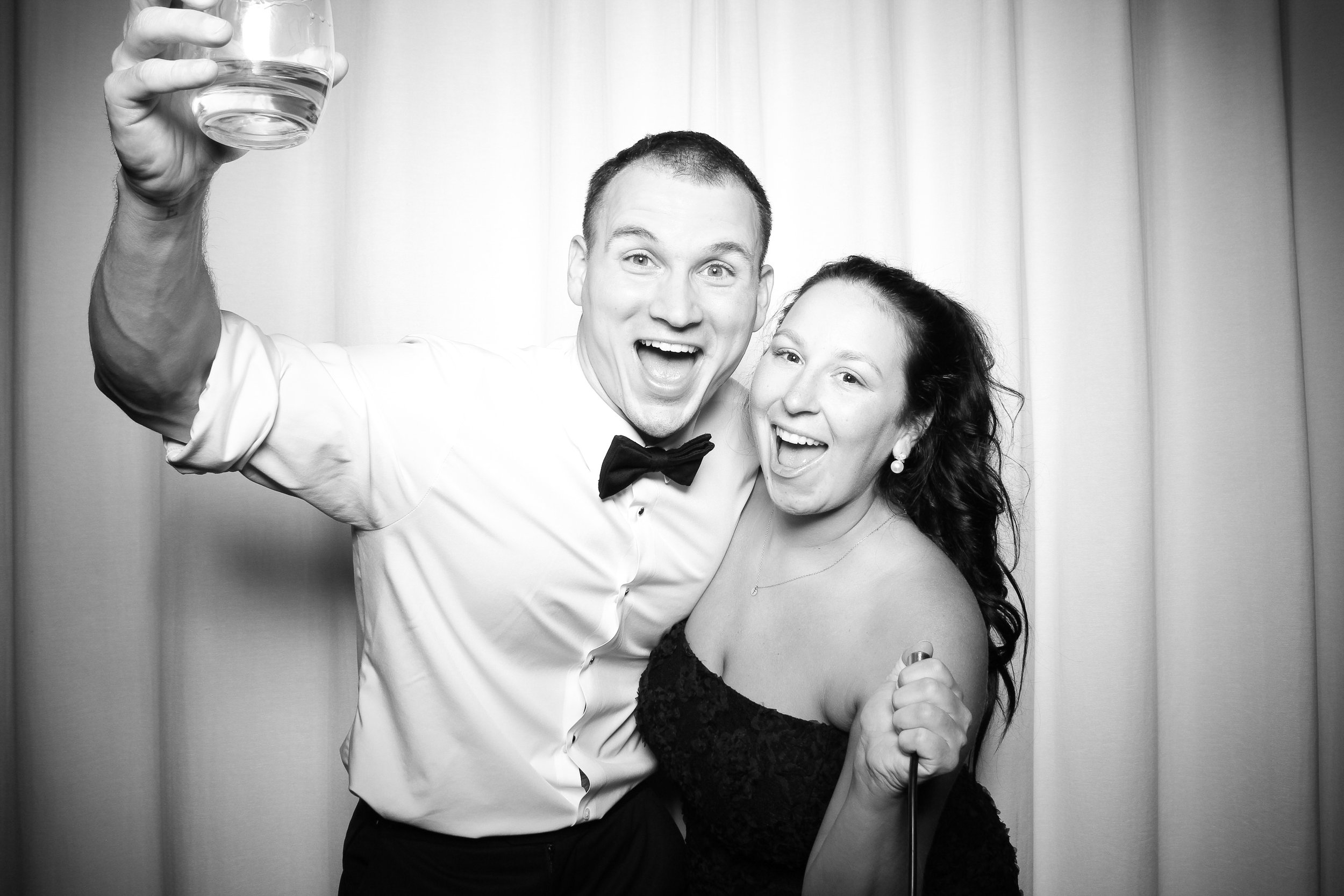 fotio-photobooth-bw-vintage-rpm-events-12.jpg