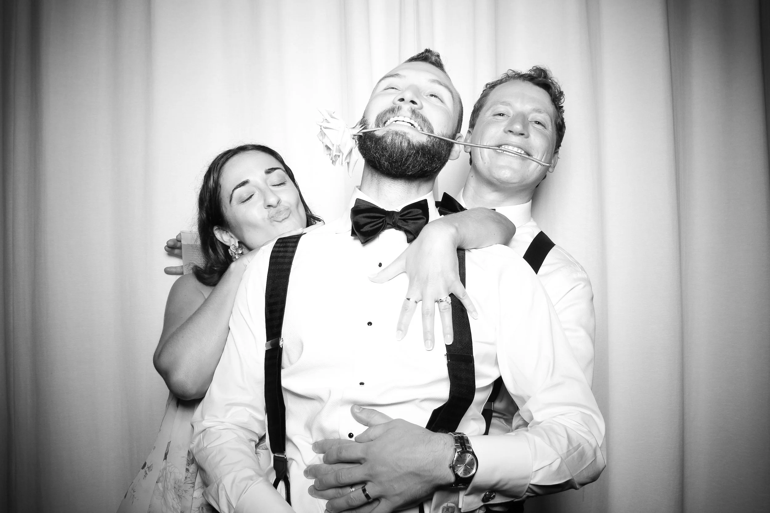 fotio-photobooth-bw-vintage-rpm-events-20.jpg