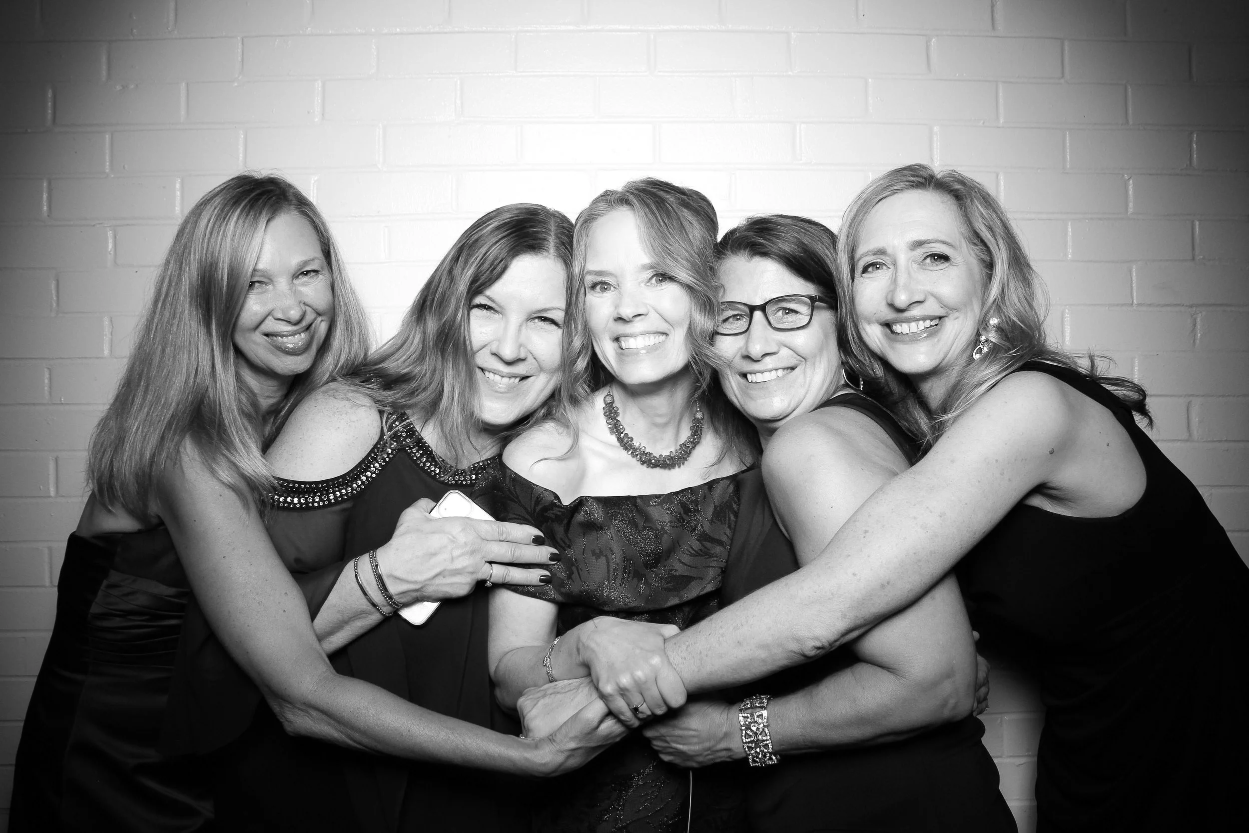 fotio-photobooth-bw-vintage-saddle-13.jpg
