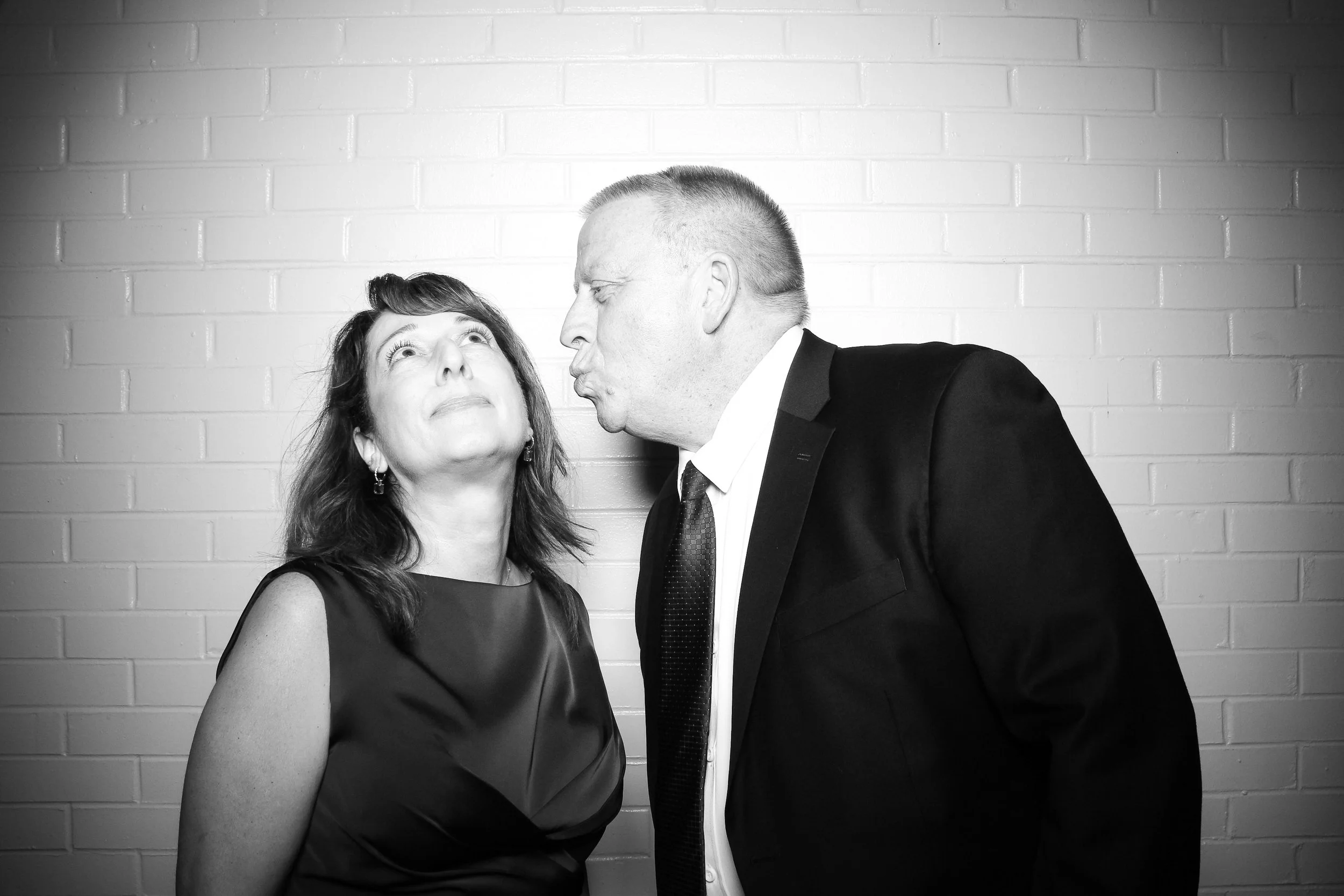 fotio-photobooth-bw-vintage-saddle-17.jpg