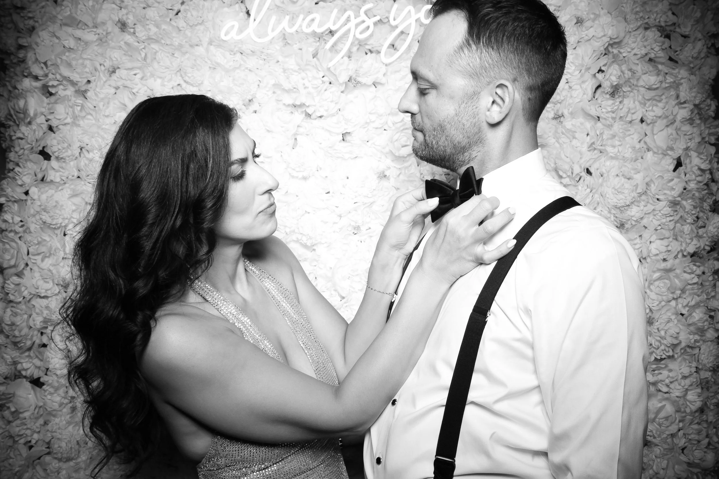 fotio-photobooth-bw-vintage-etre-michigan-2.jpg