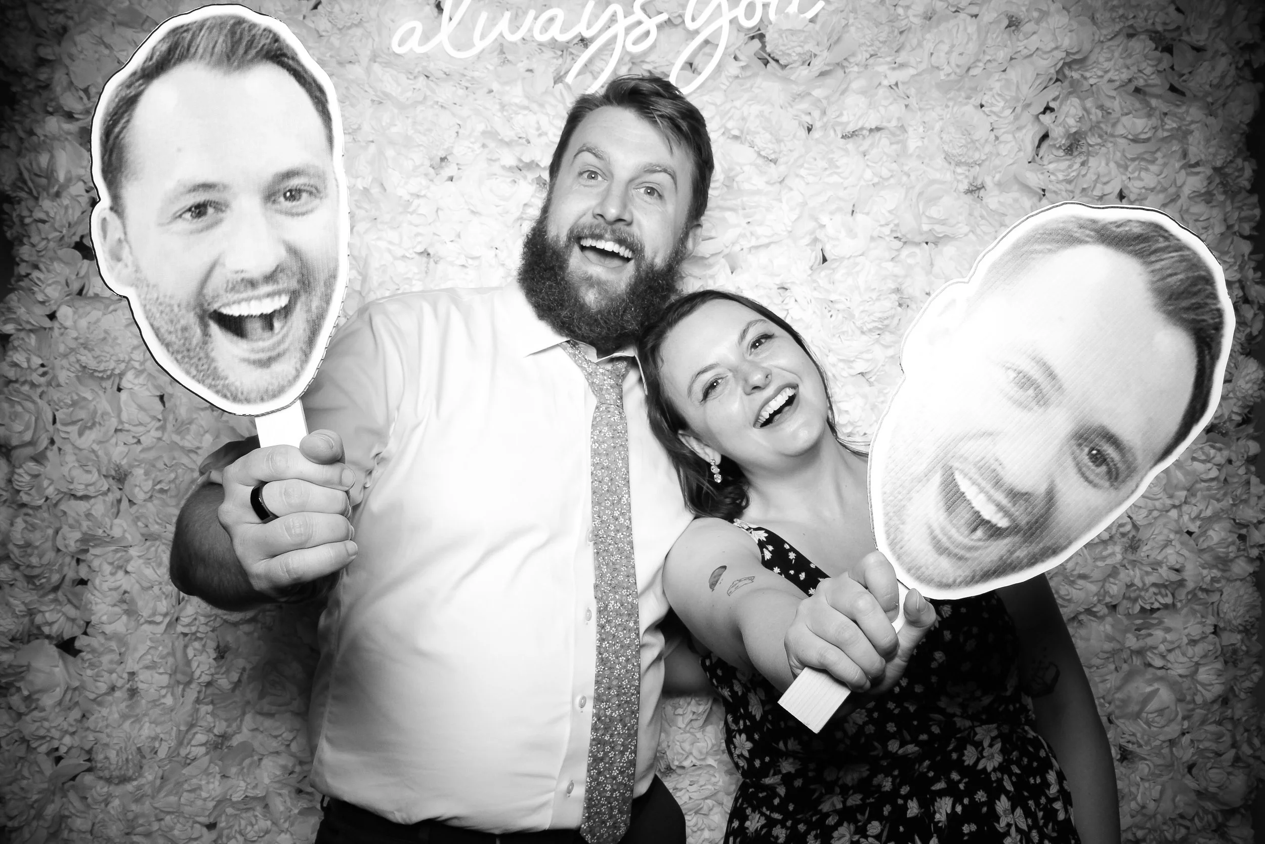 fotio-photobooth-bw-vintage-etre-michigan-3.jpg