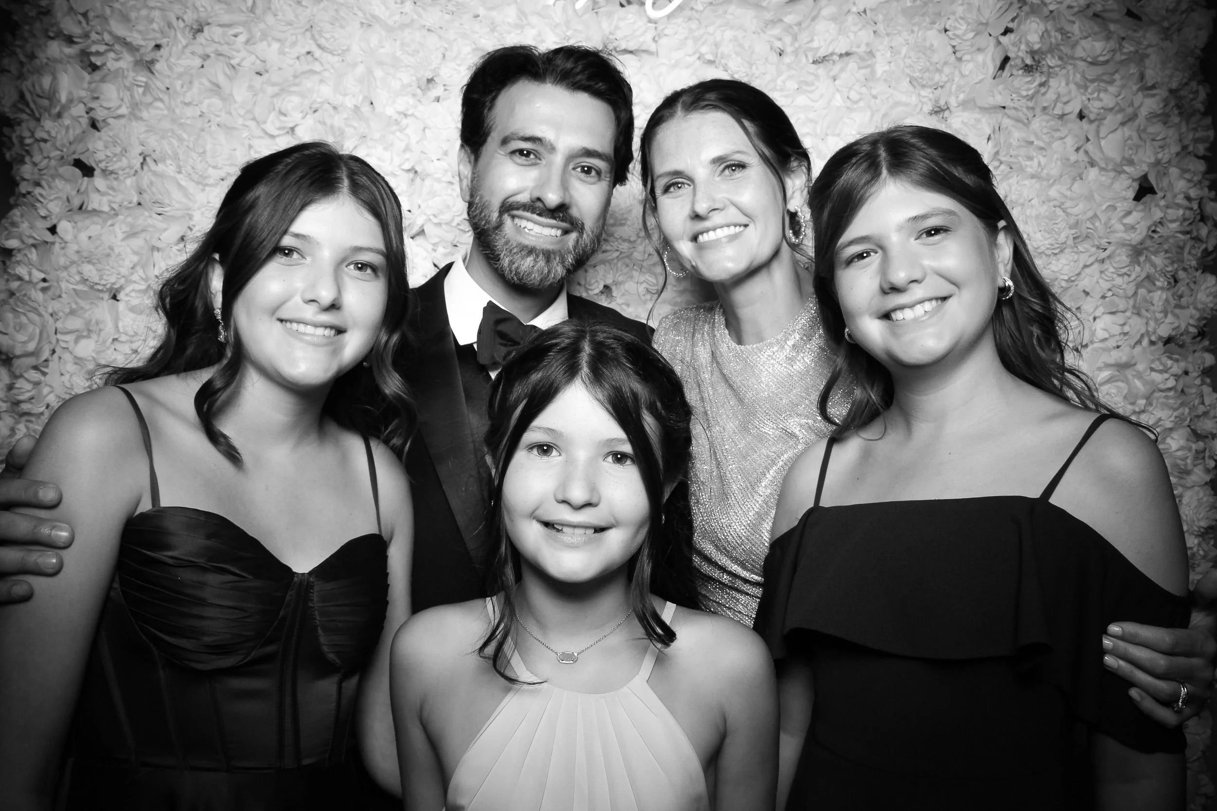 fotio-photobooth-bw-vintage-etre-michigan-14.jpg