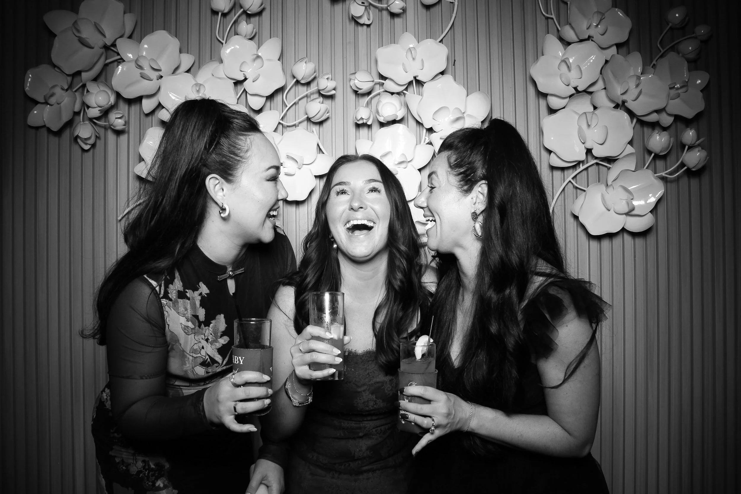 fotio-photobooth-bw-vintage-wedding-monte-bello-18.jpg