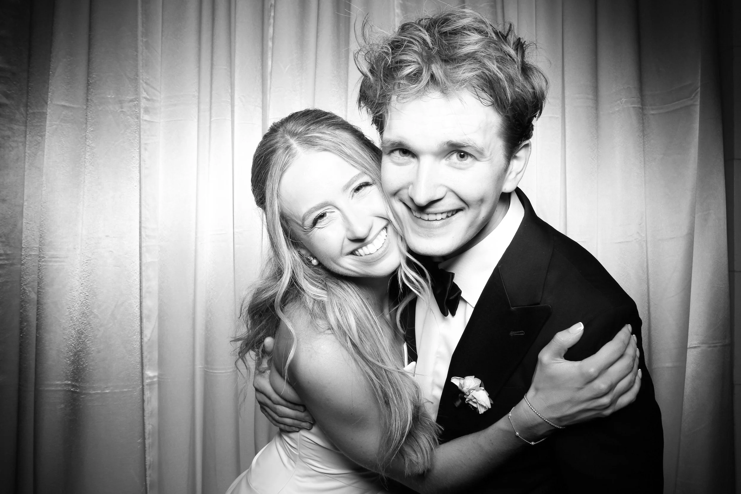 fotio-wedding-photobooth-vintage-exchange-chicago-3.jpg
