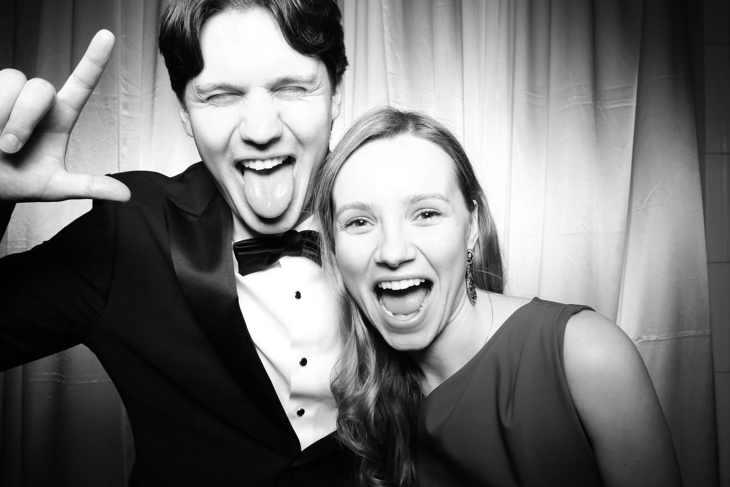 fotio-wedding-photobooth-vintage-exchange-chicago-13.jpg