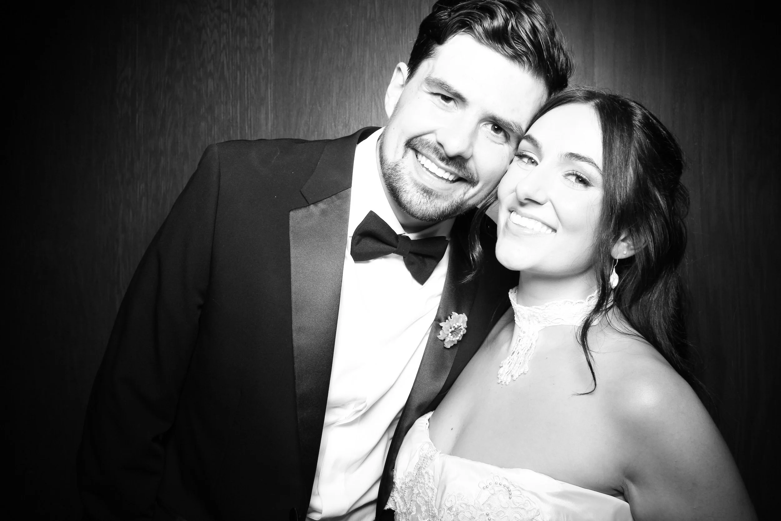 Fotio_Photo_Booth_Chicago_Artifact_Events_Classy_Family_Fun_Friends_Ravenswood_Chic_14.jpg