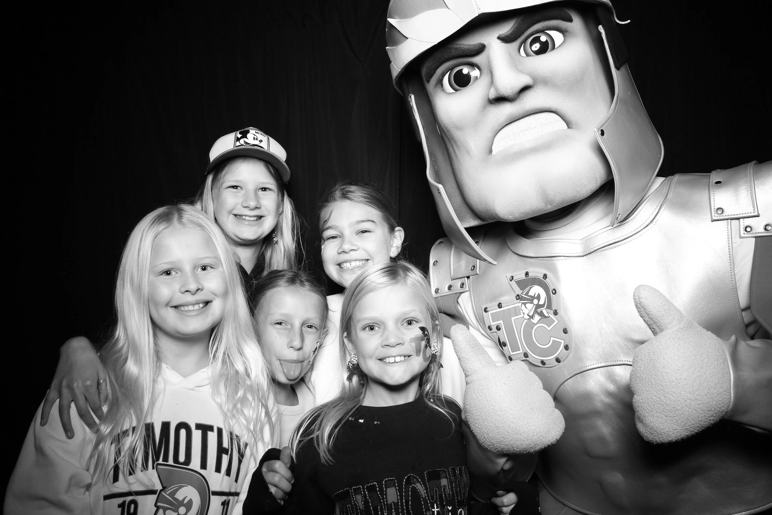 fotio-wedding-photobooth-vintage-timothy-homecoming--10.jpg