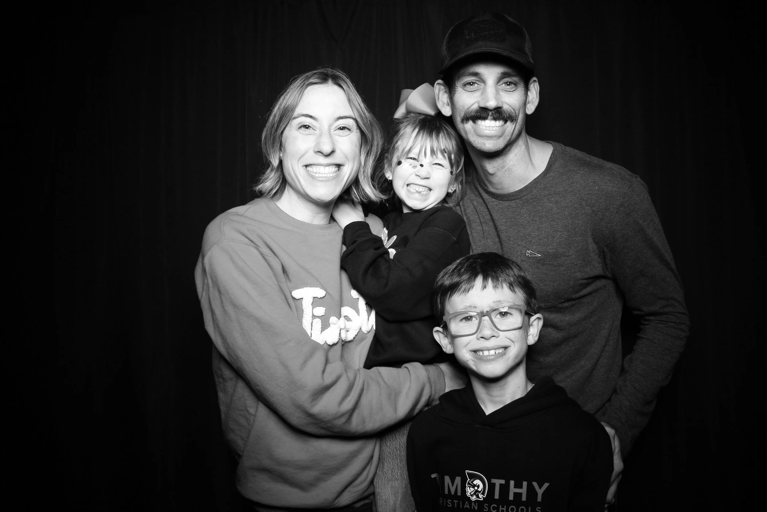 fotio-wedding-photobooth-vintage-timothy-homecoming--22.jpg
